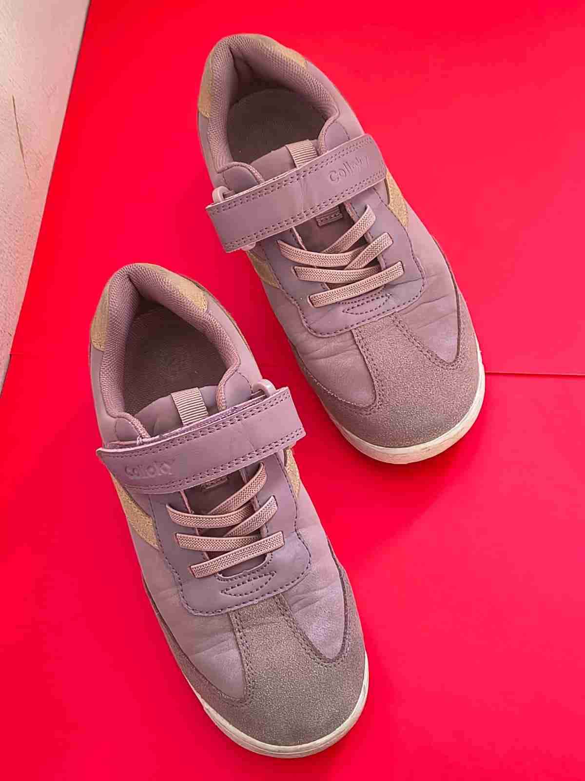 Zapatillas usadas - miniatura 2