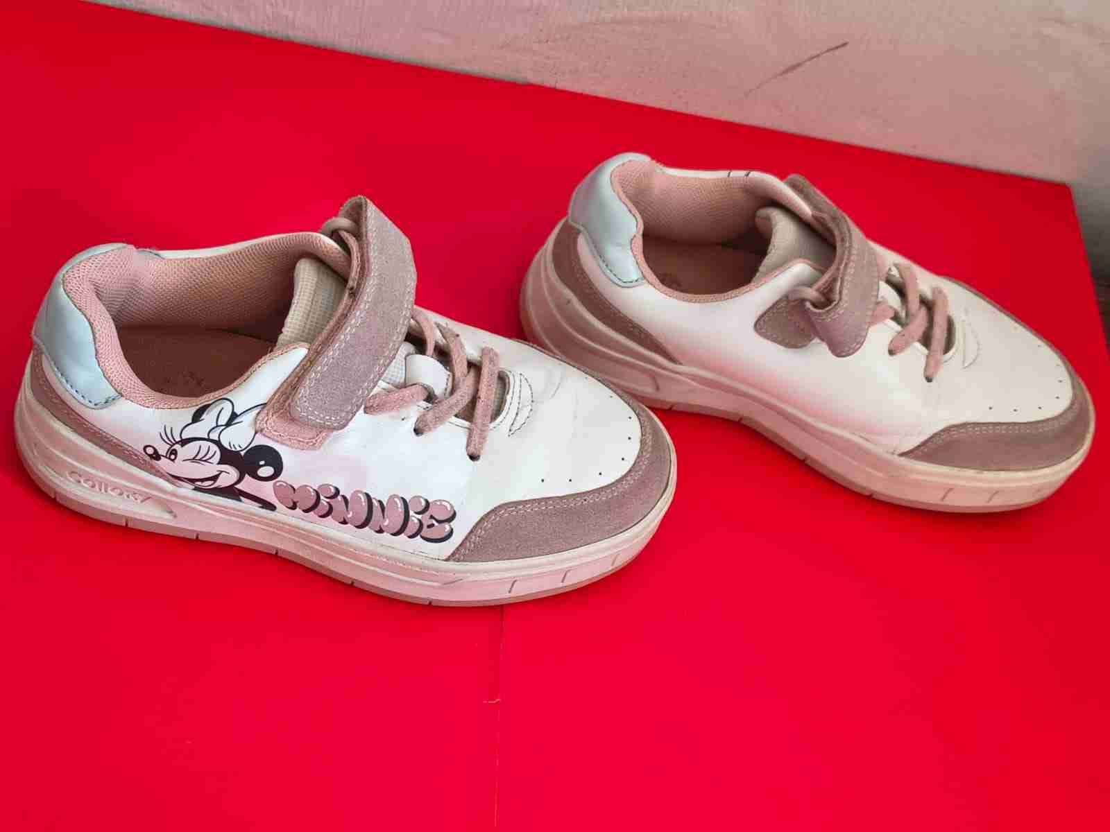 Zapatillas usadas - miniatura 3