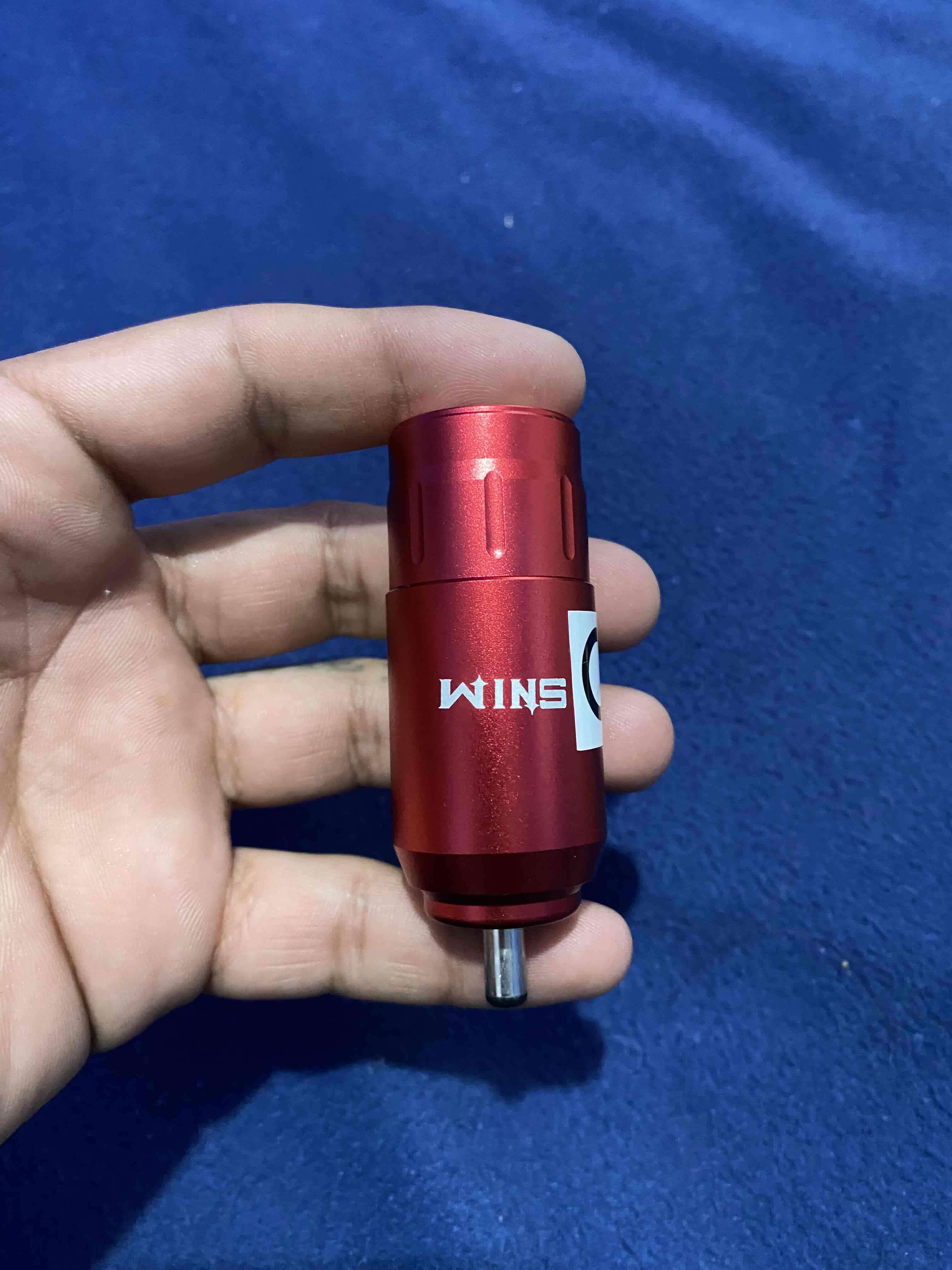 Batería Máquina de tatuar roja compacta