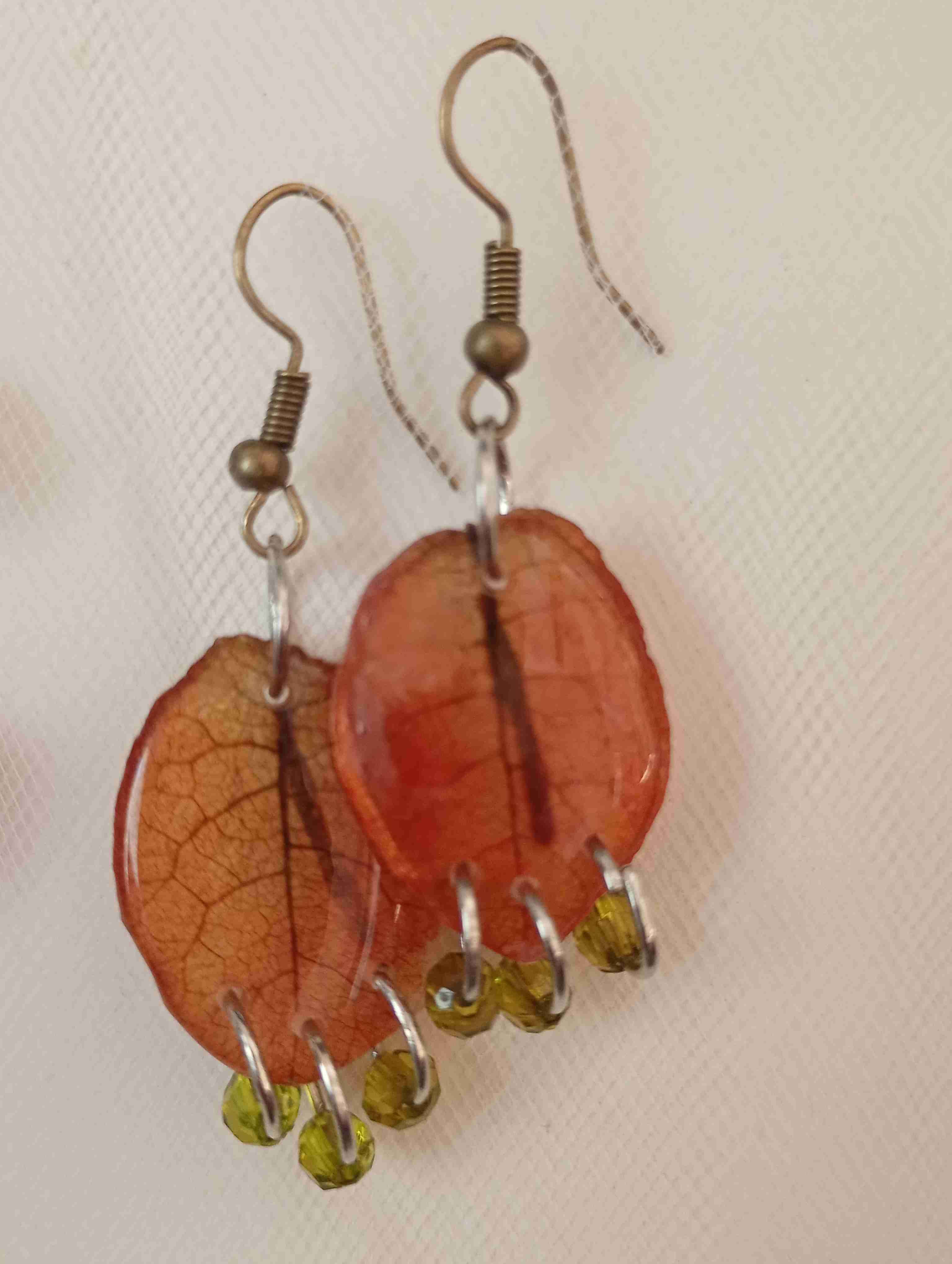 Aros de resina con flores - miniatura 5
