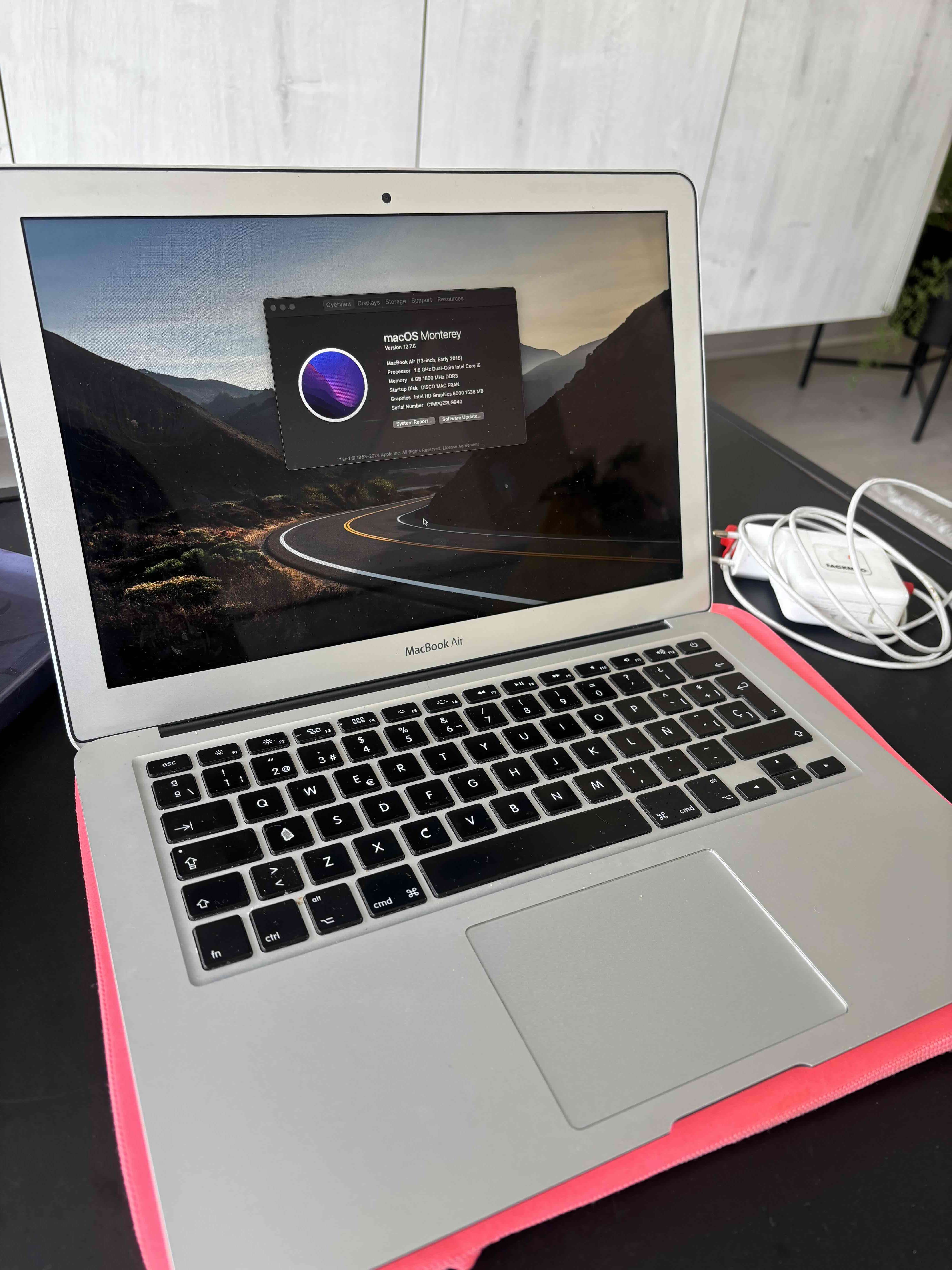 MacBook Air 13” 2015 Buen estado Ideal uso básico