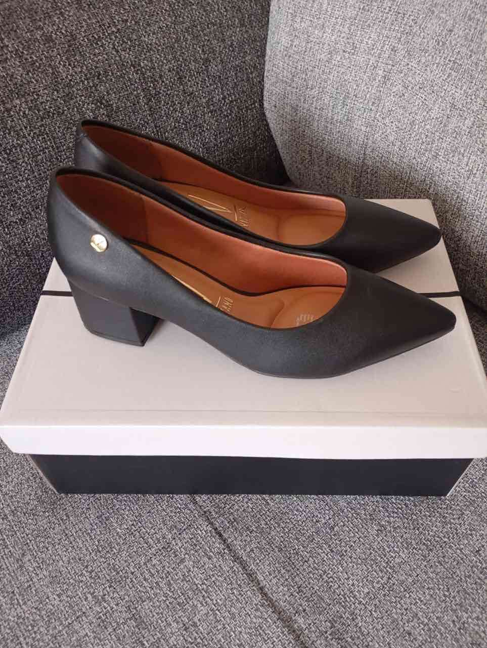 Zapatos de tacón negros Vizzano - miniatura 2