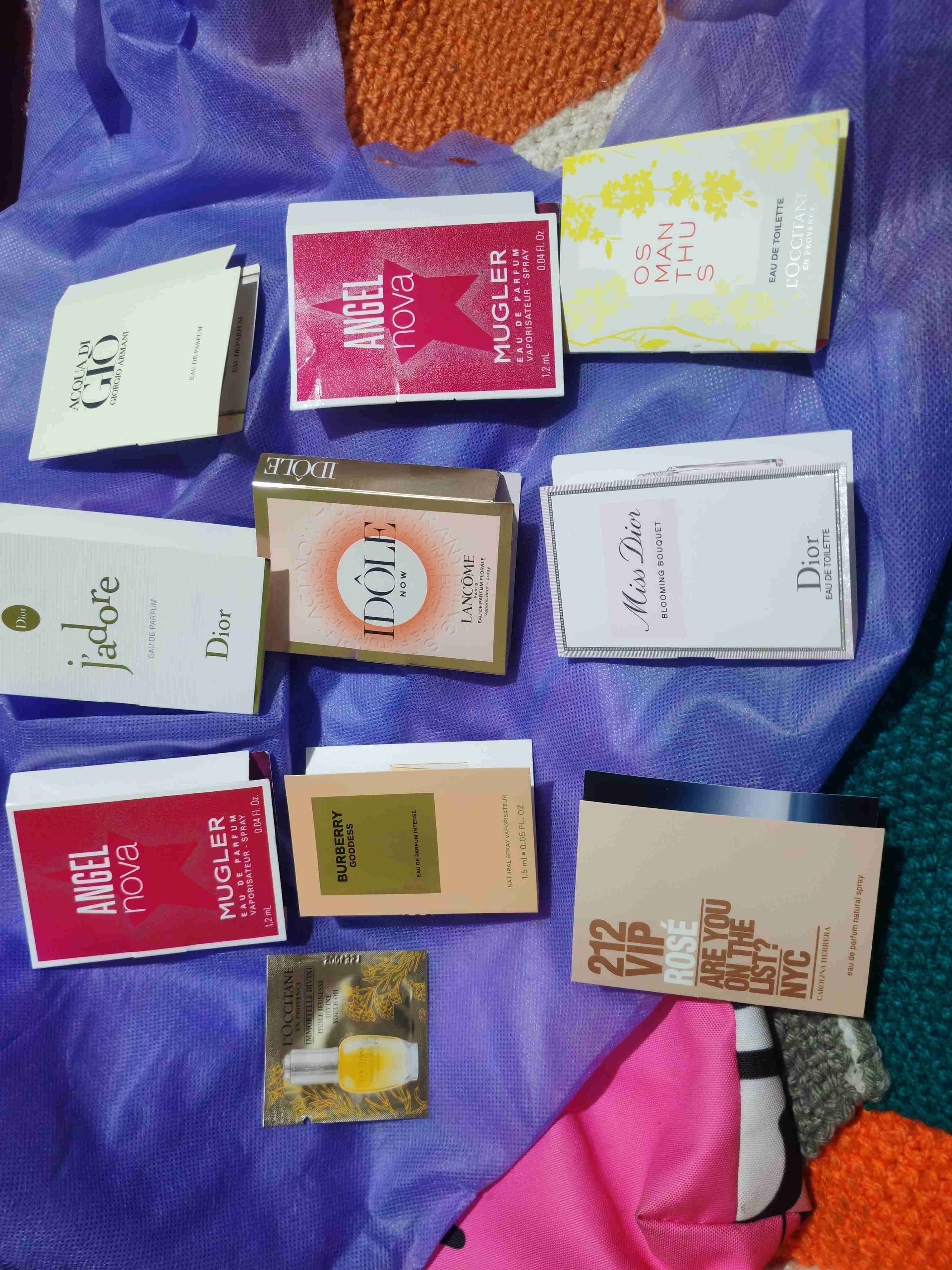 Lote de mini perfumes - miniatura 2