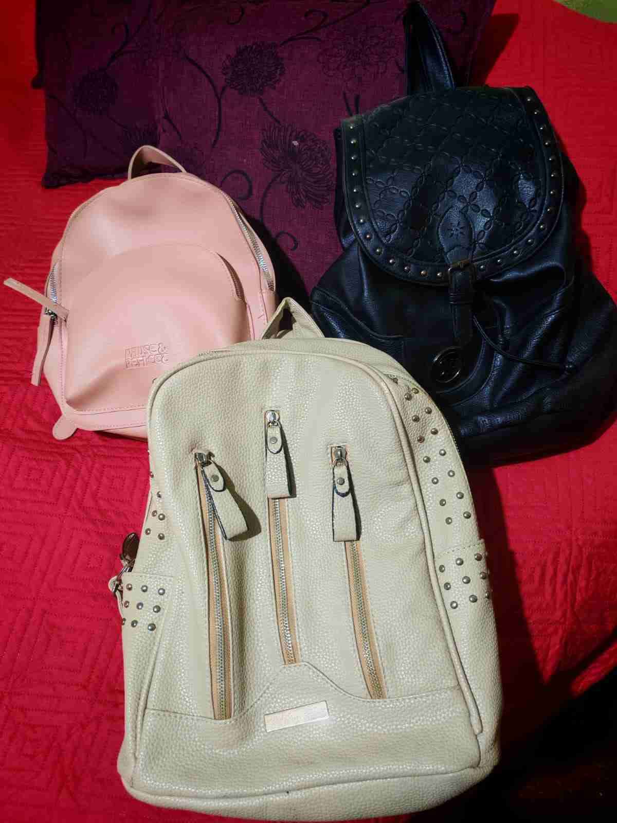Set de mochilas de mujer