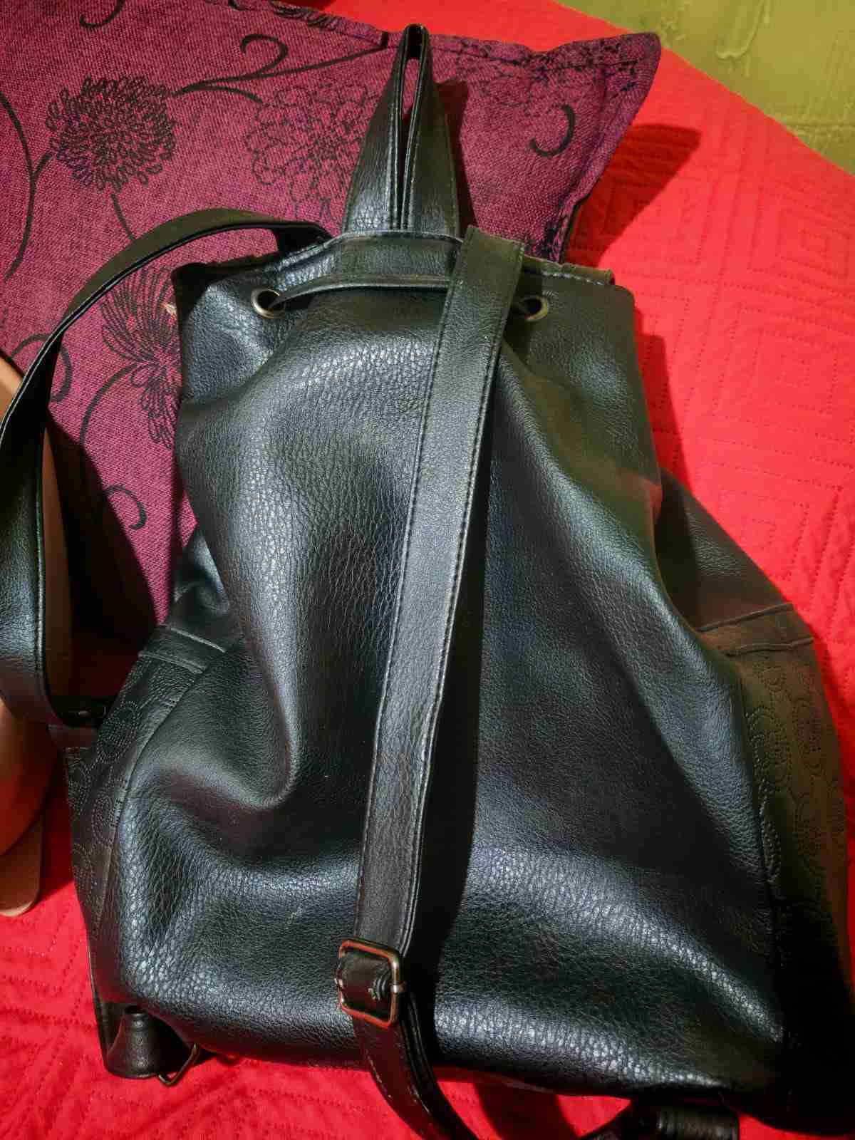 Set de mochilas de mujer - miniatura 5