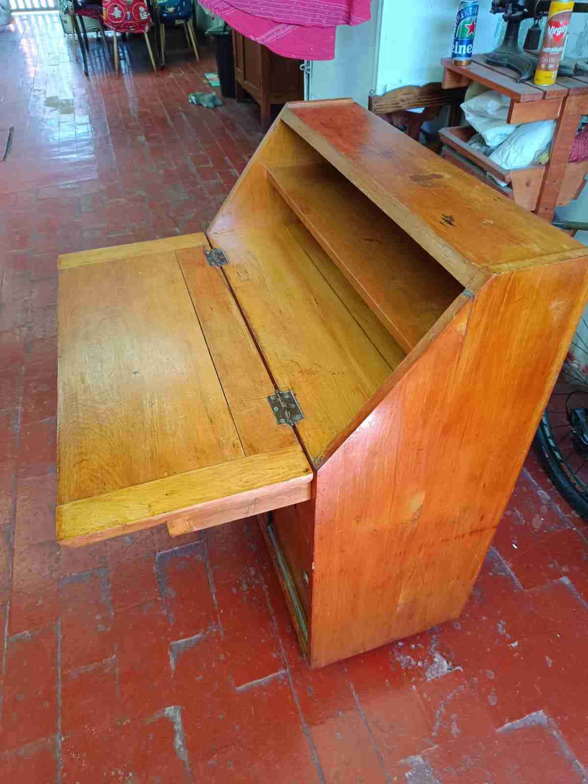 Escritorio de madera con cajones/ Secreter - miniatura 4