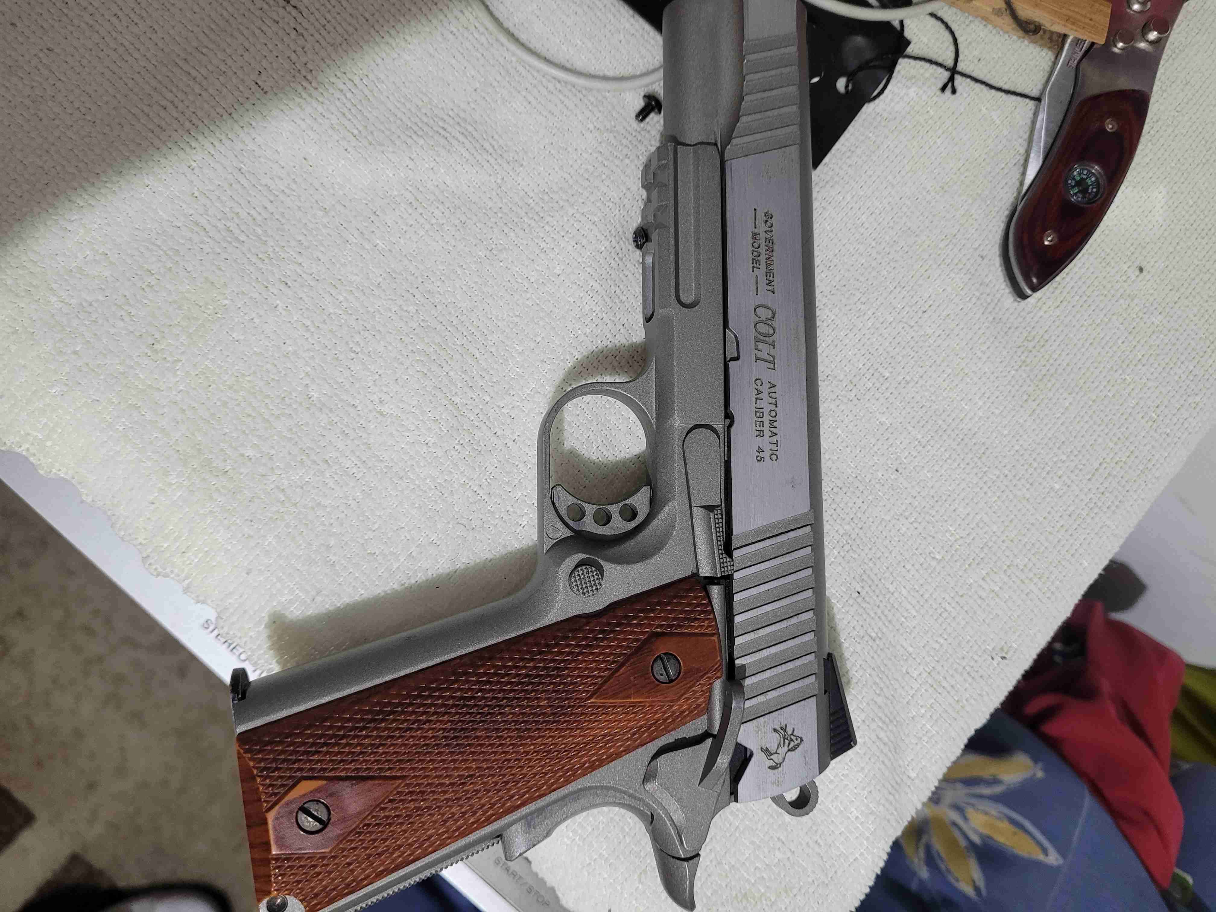 Réplica Airsoft Colt 1911 + Holster Cytac - miniatura 3