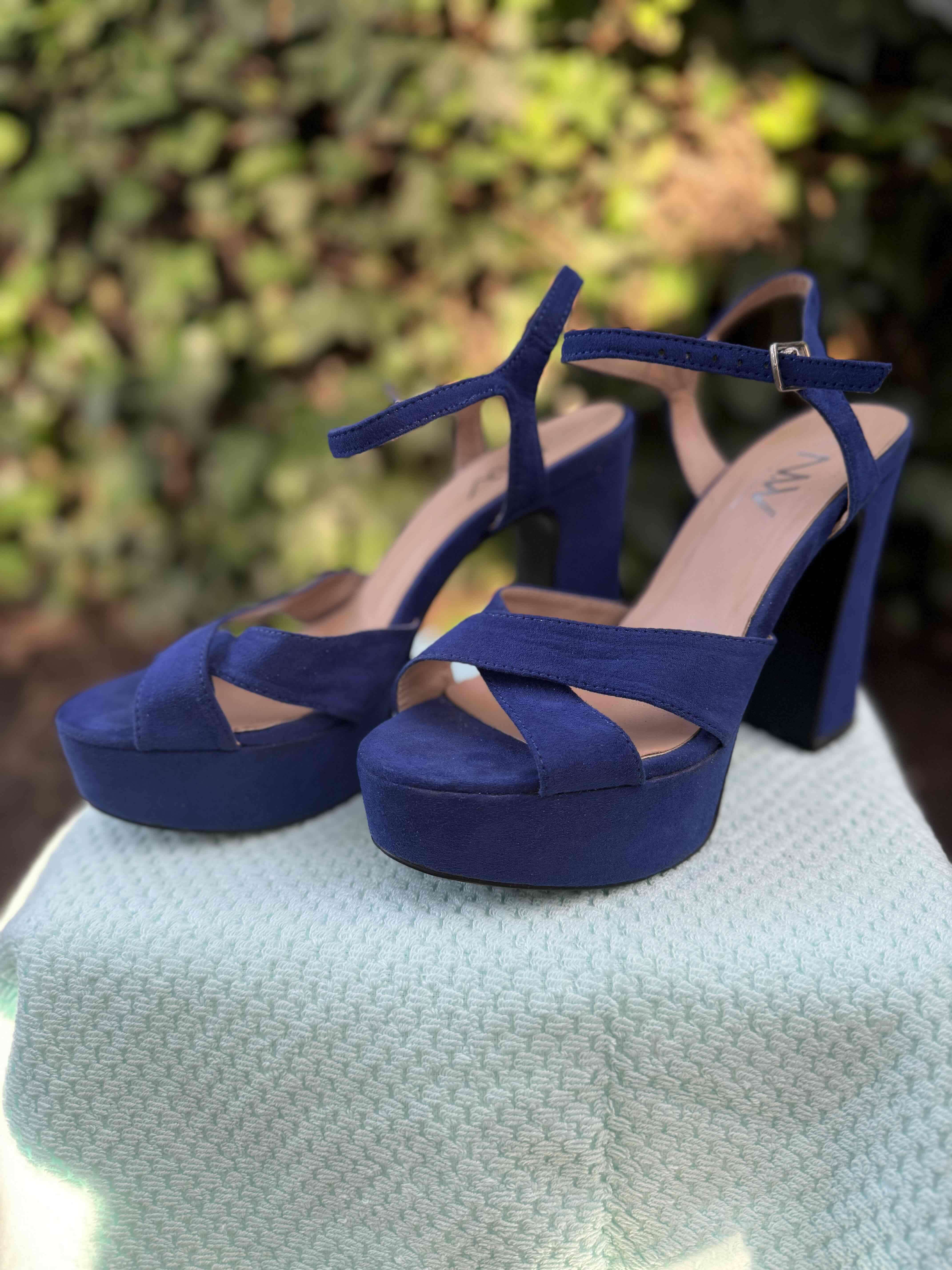 Sandalias tacón alto azul