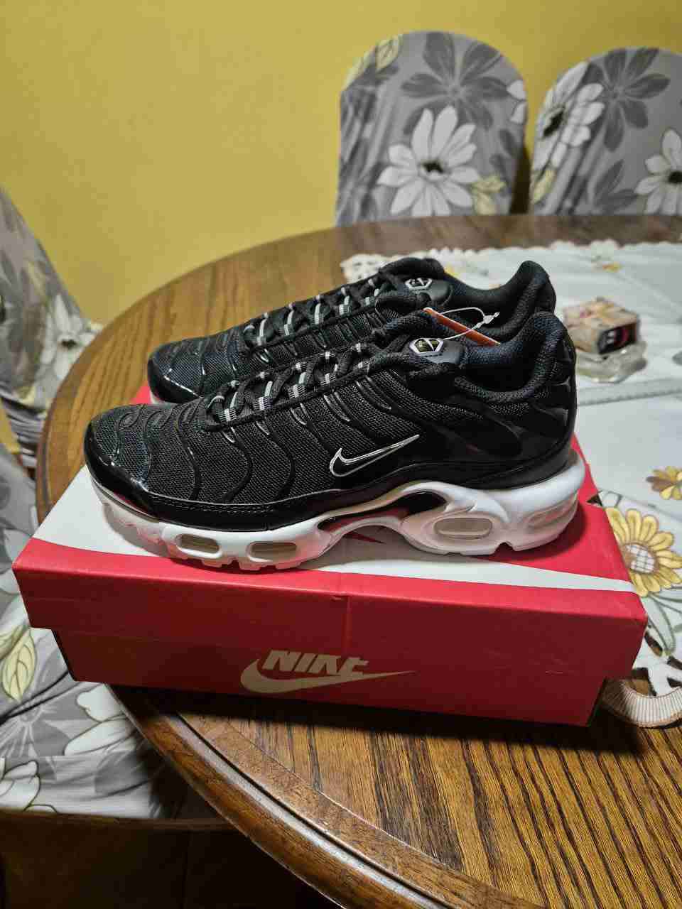 Zapatillas deportivas negras Nike - miniatura 4