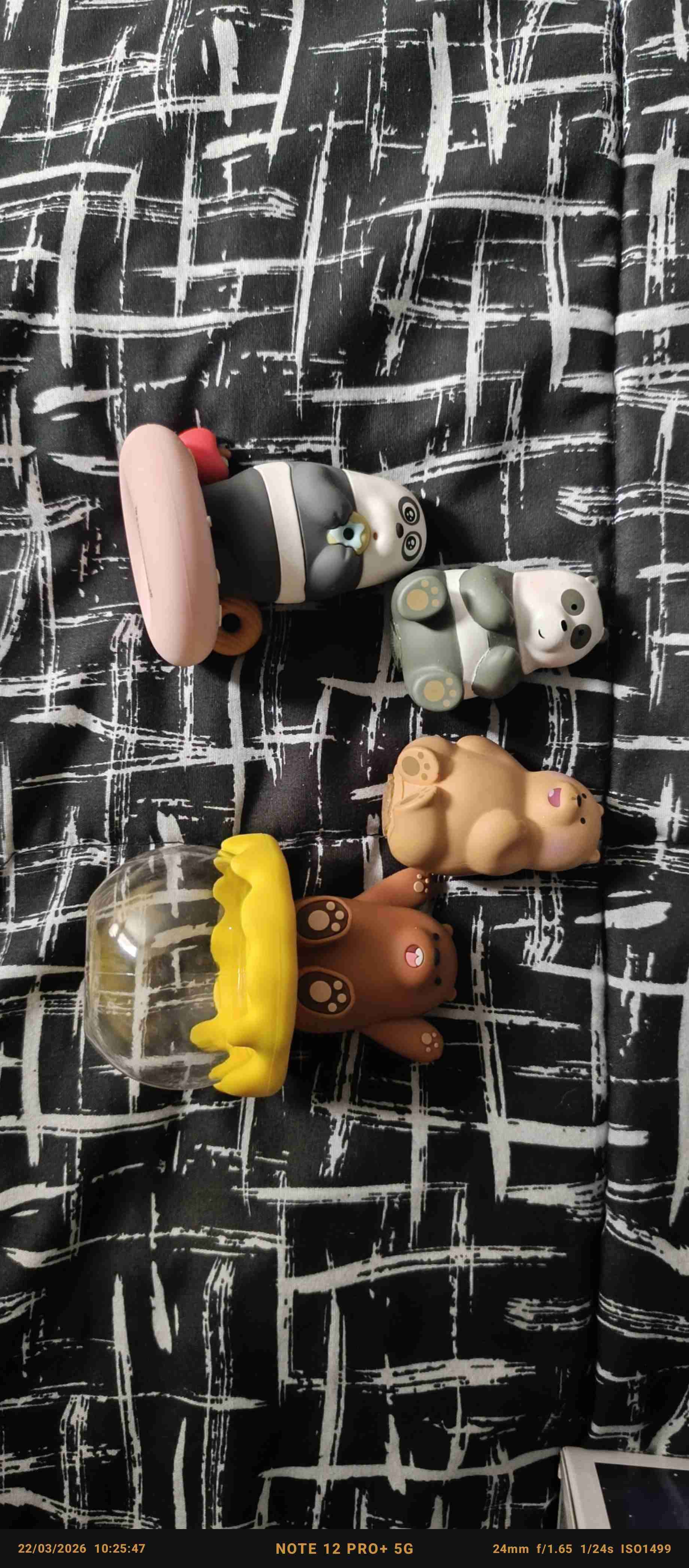 Figuras de panda y oso