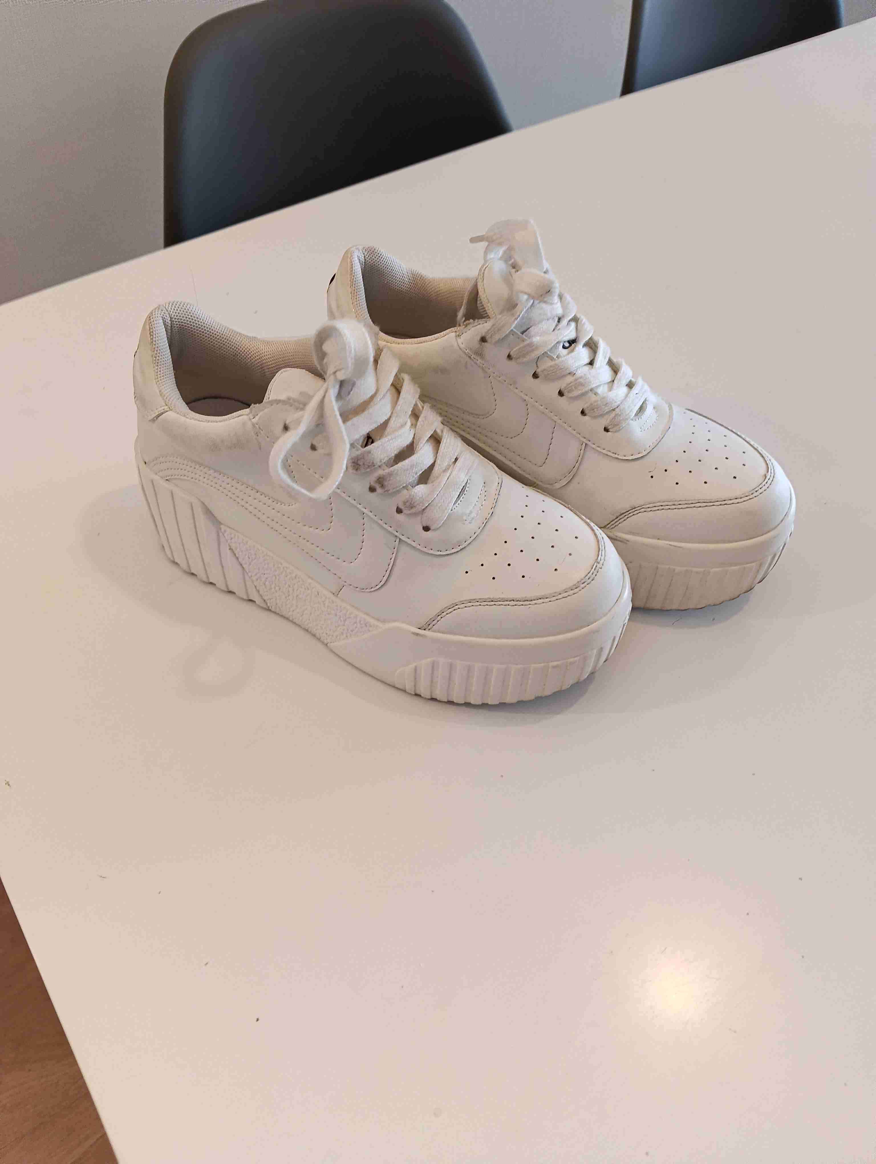 Zapatillas deportivas blancas mujer