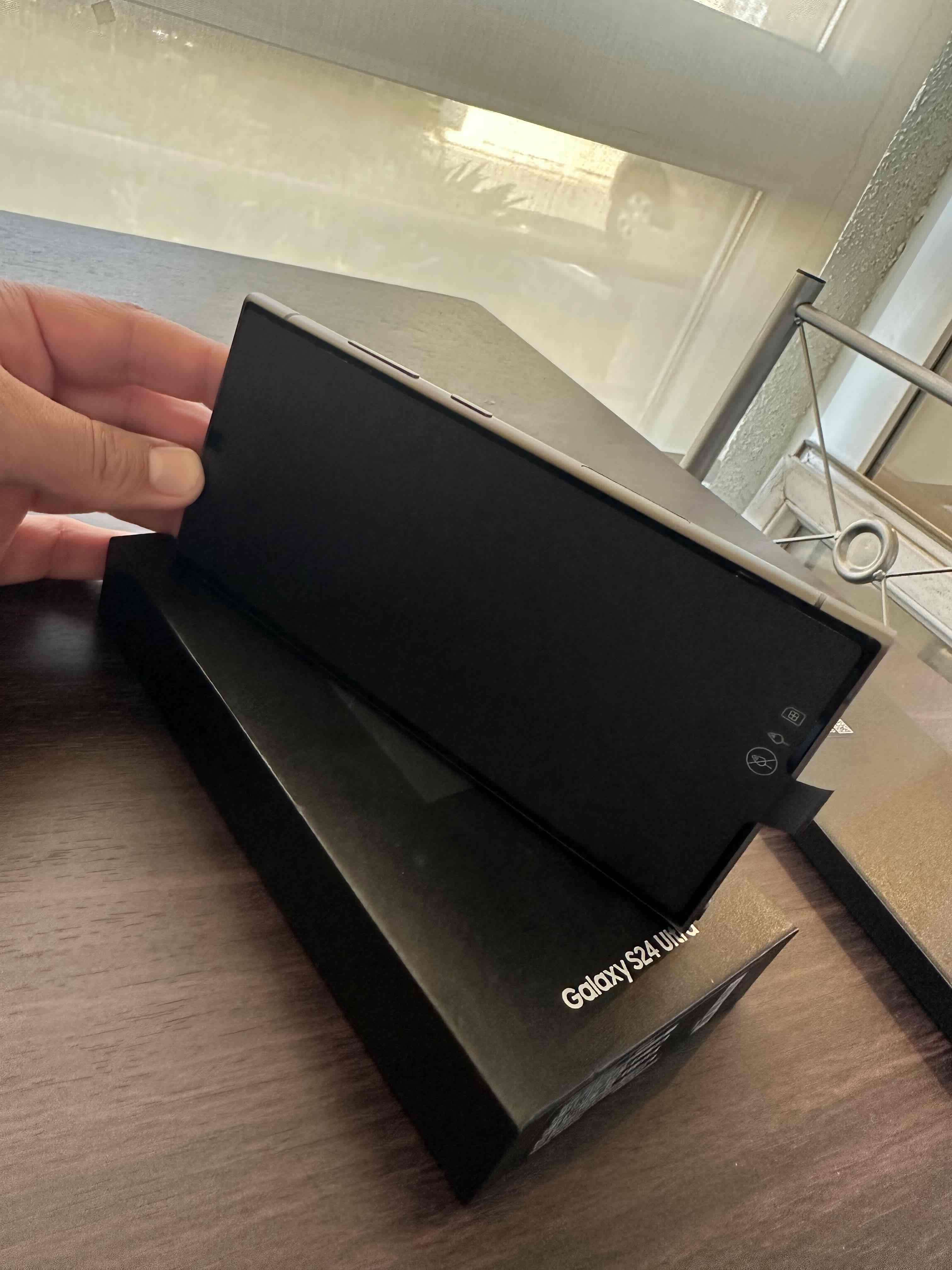 Samsung Galaxy S24 ultra - miniatura 2