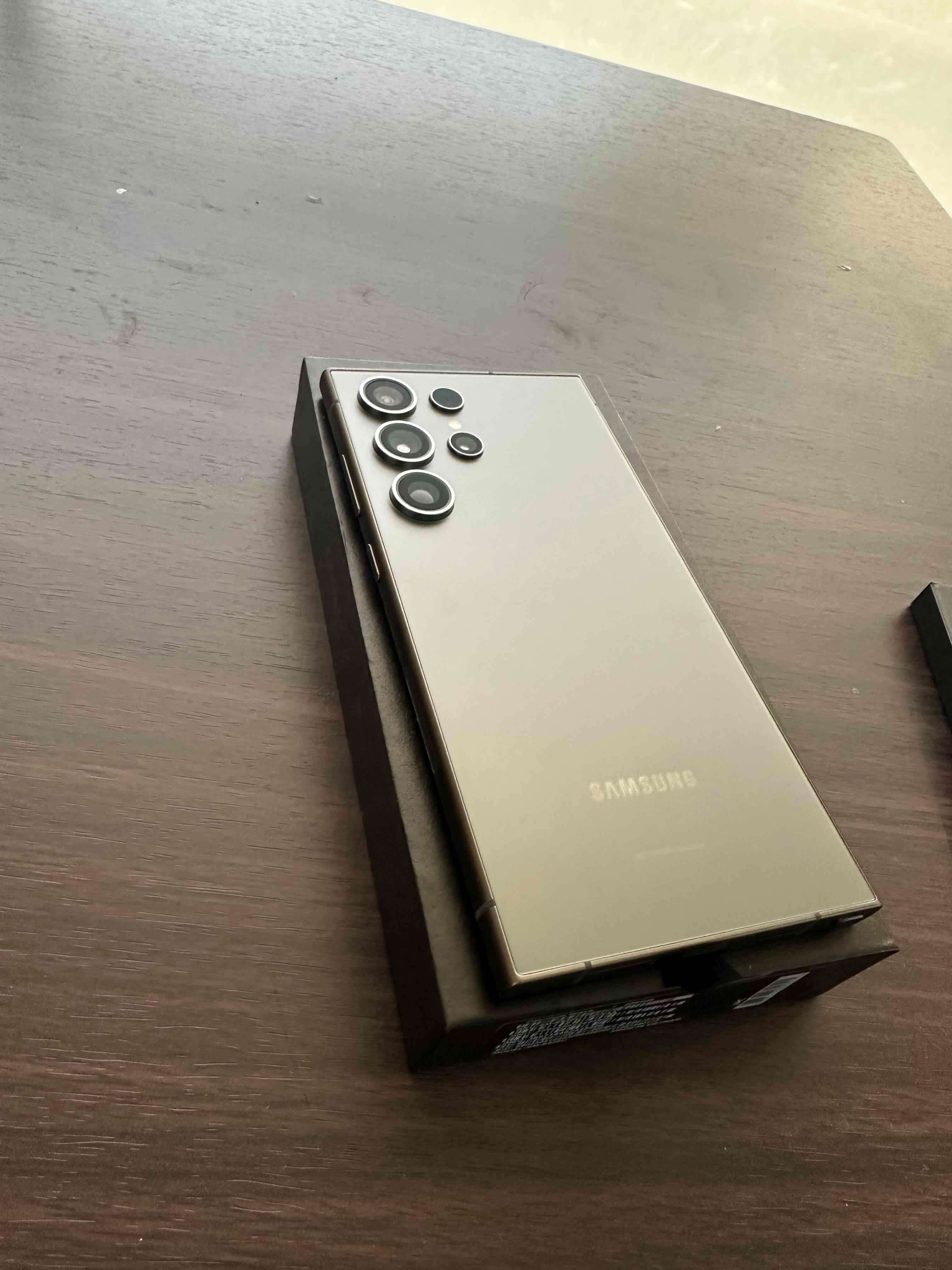 Samsung Galaxy S24 ultra - miniatura 3