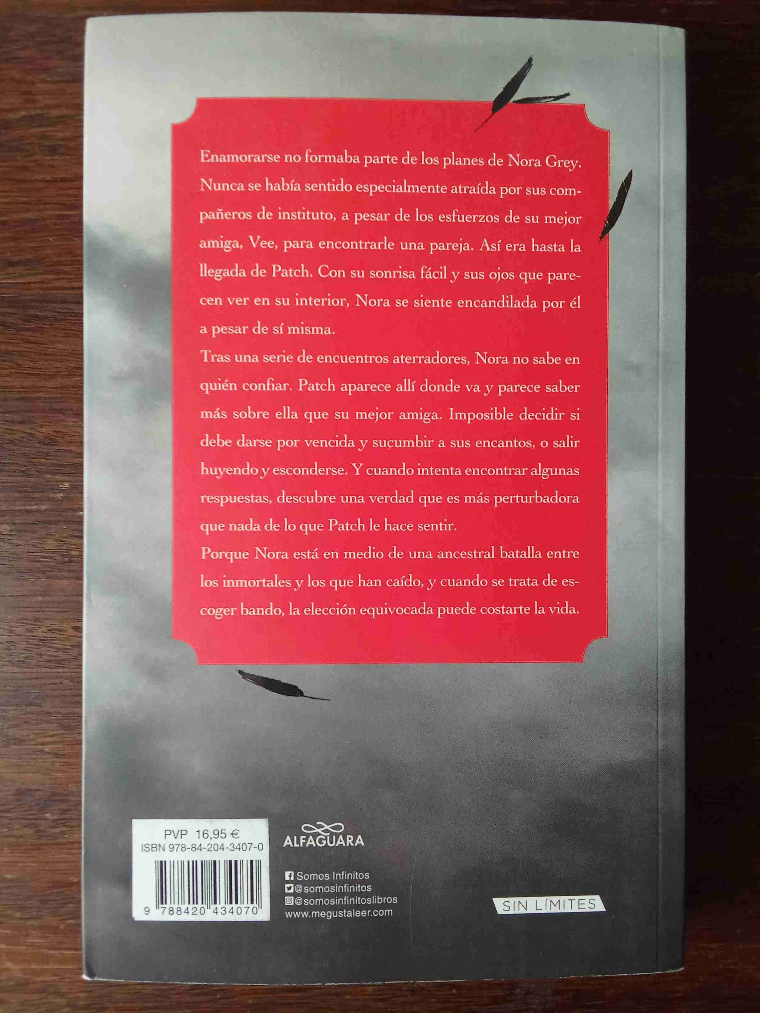 Libro 'Hush, Hush' de Becca Fitzpatrick - miniatura 2