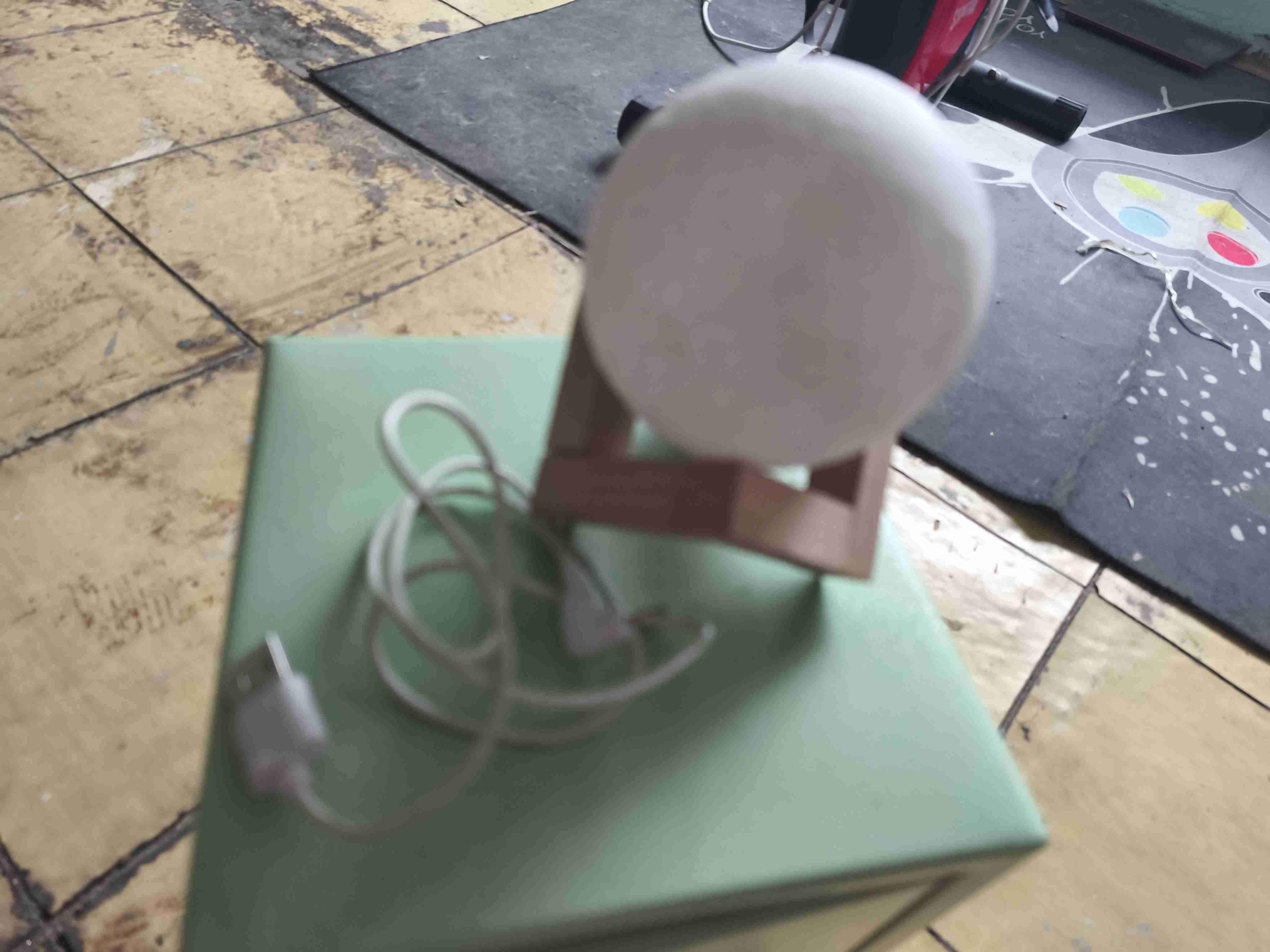 Lámpara LED luna con base - miniatura 2