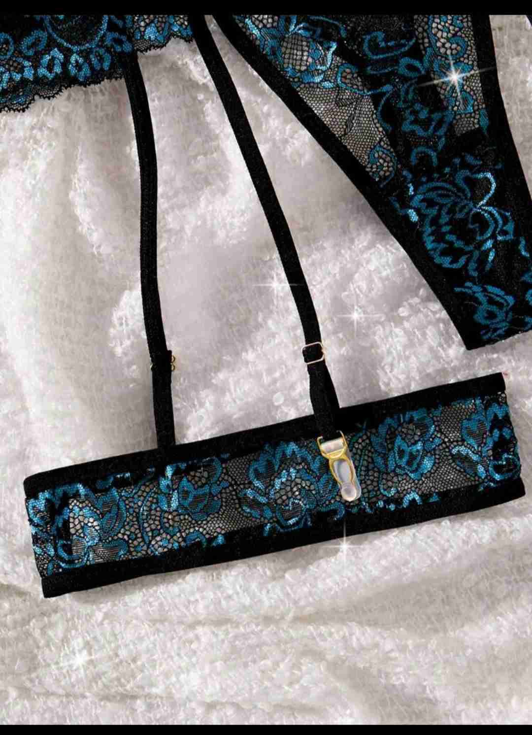 Conjunto lencería encaje negro y azul - miniatura 5