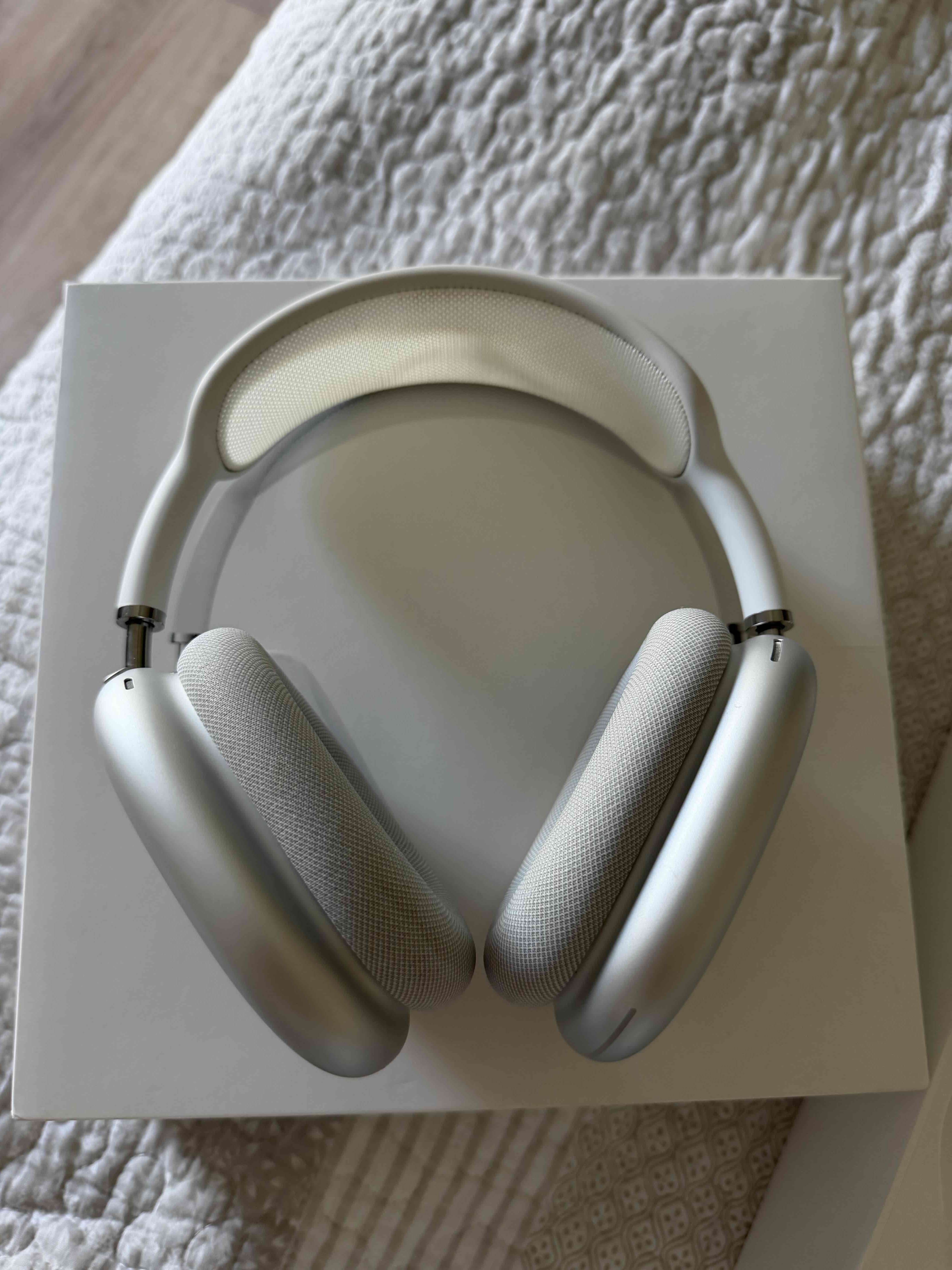 AirPods Pro Max