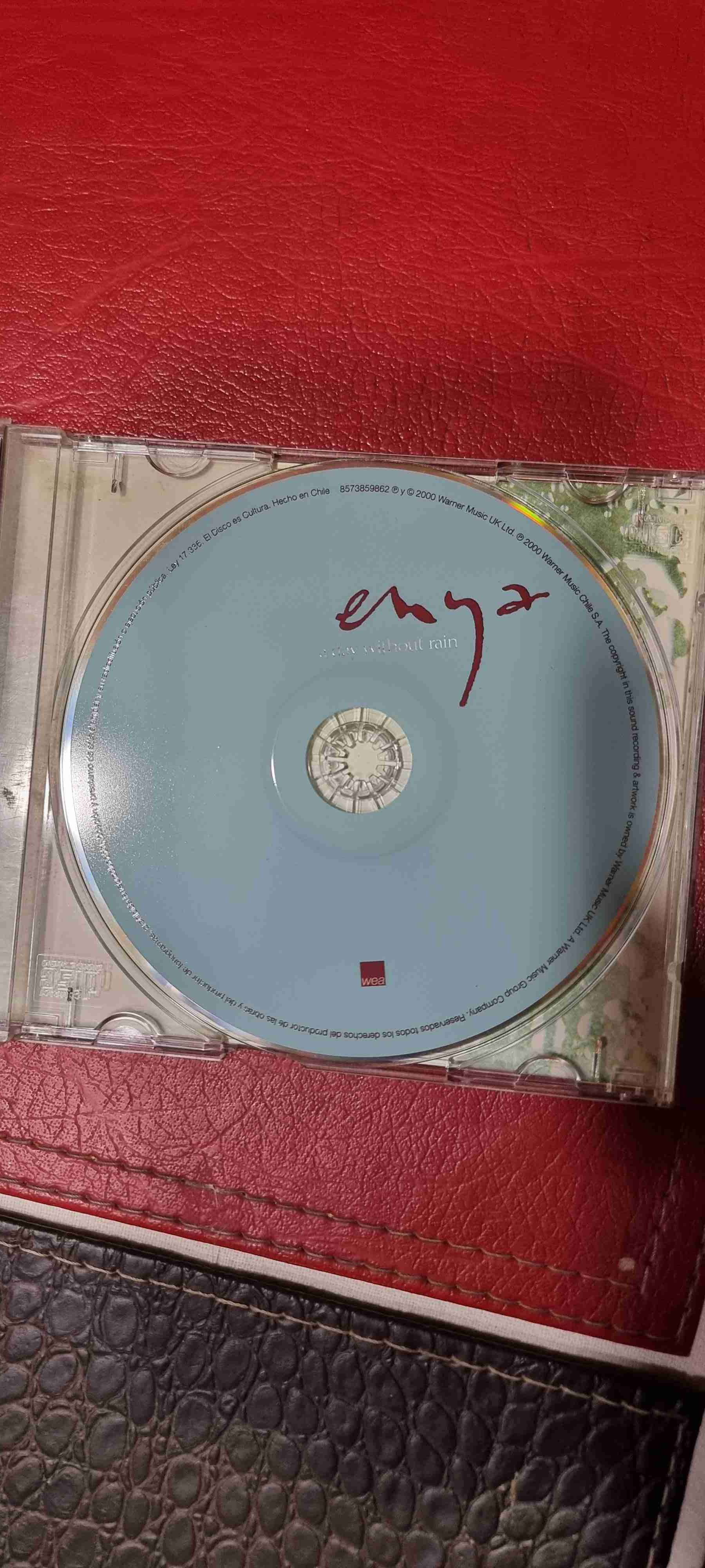 CD Enya A Day Without Rain - miniatura 2