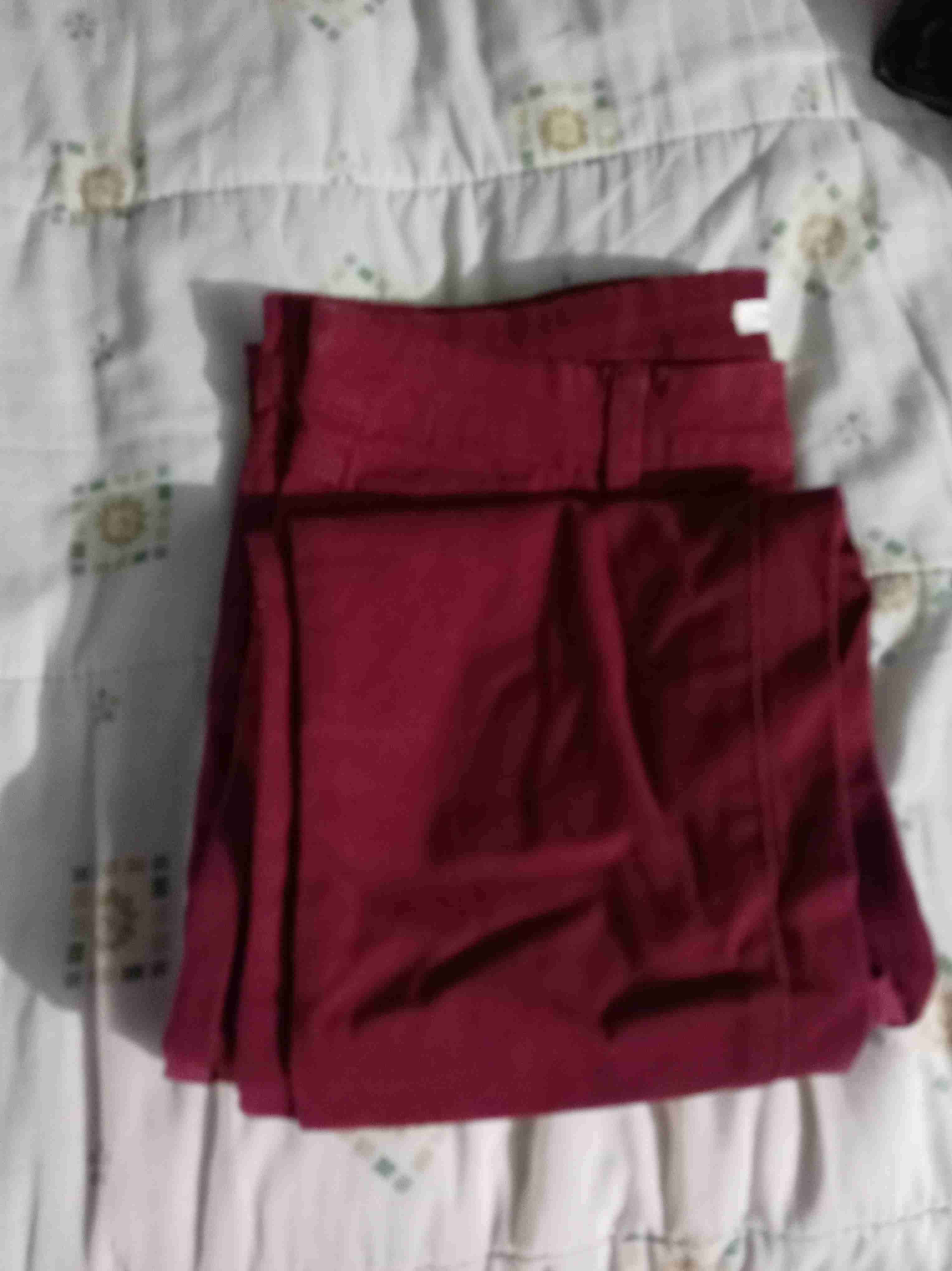 Pantalón rojo elegante - miniatura 2