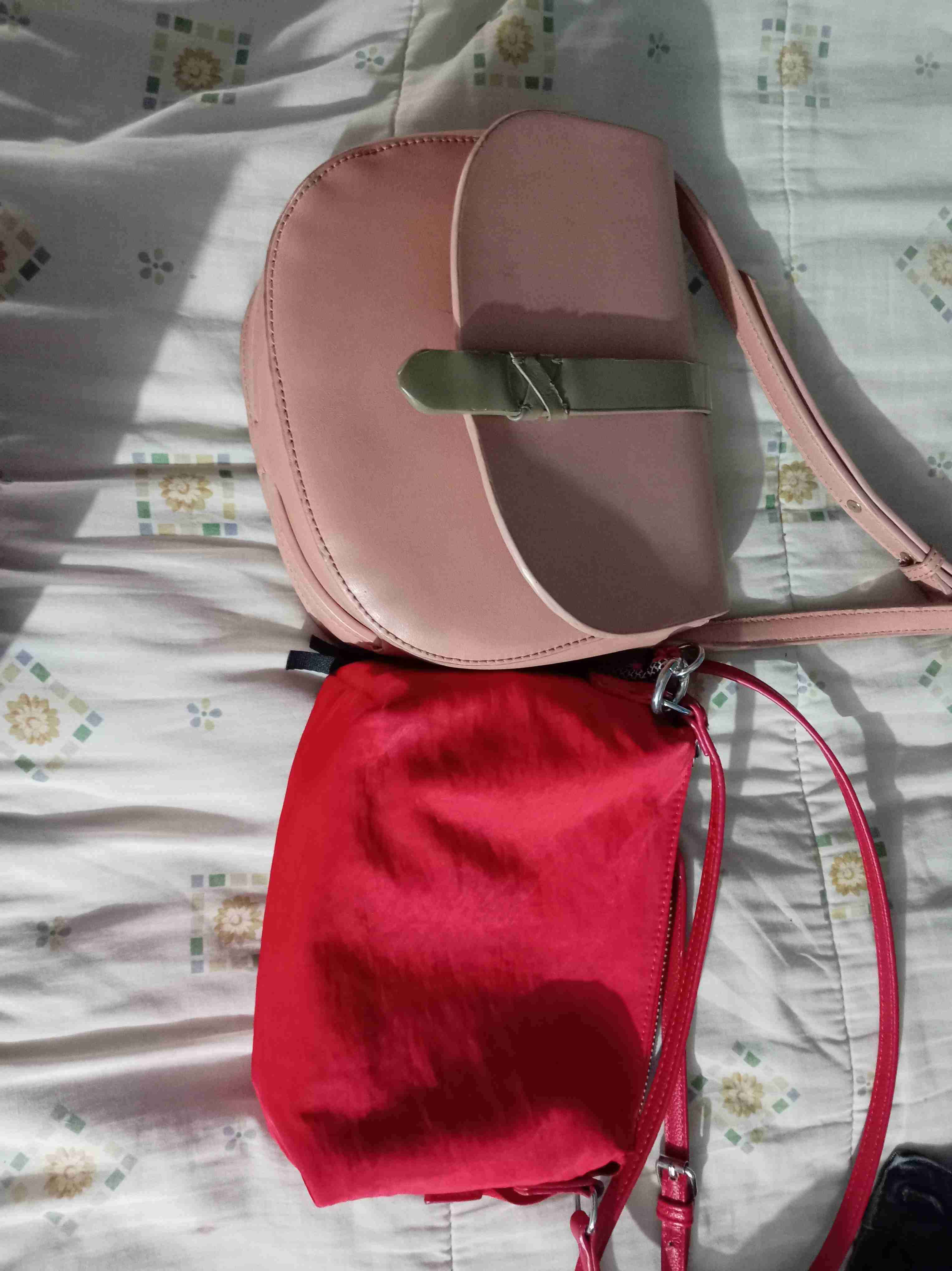 Set de carteras rosada y roja