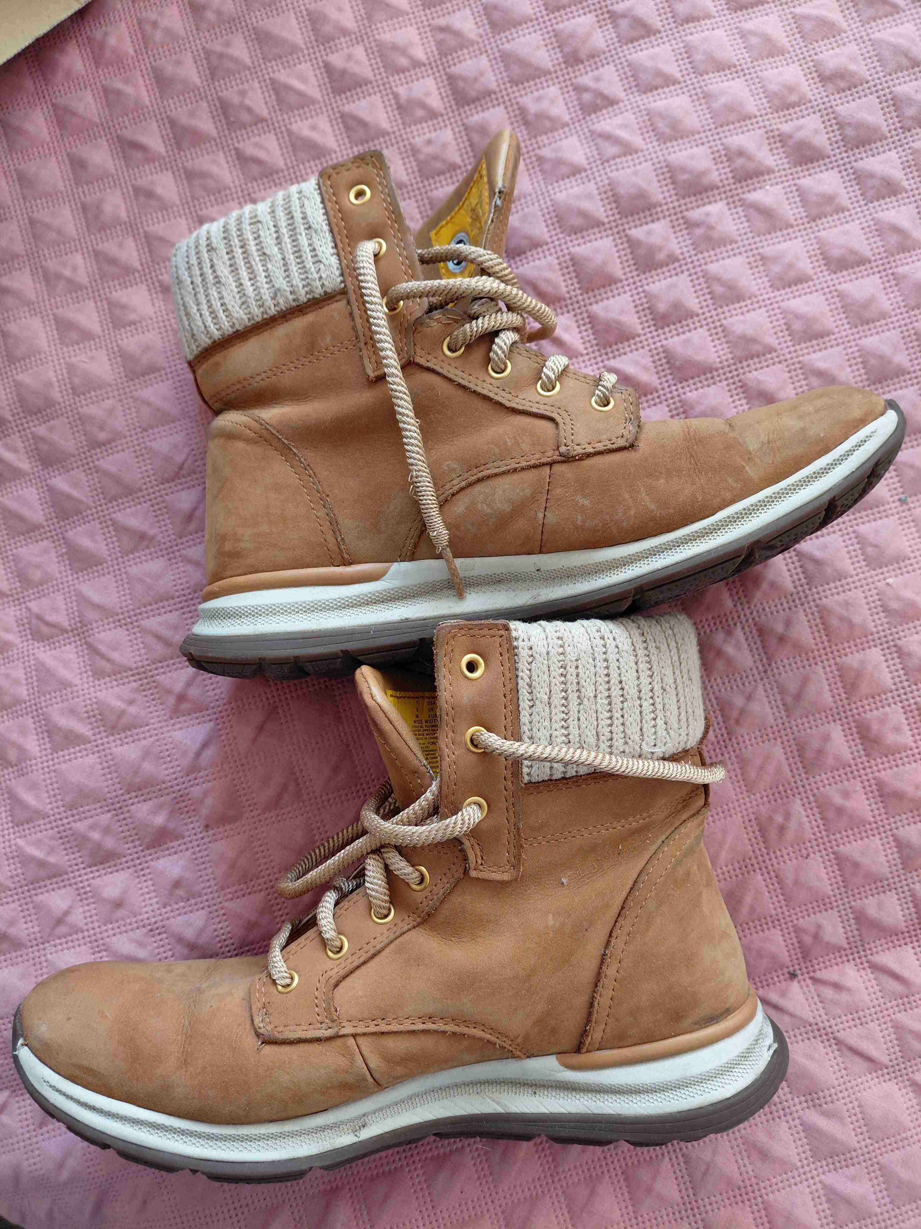 Botas de cuero marrón para mujer