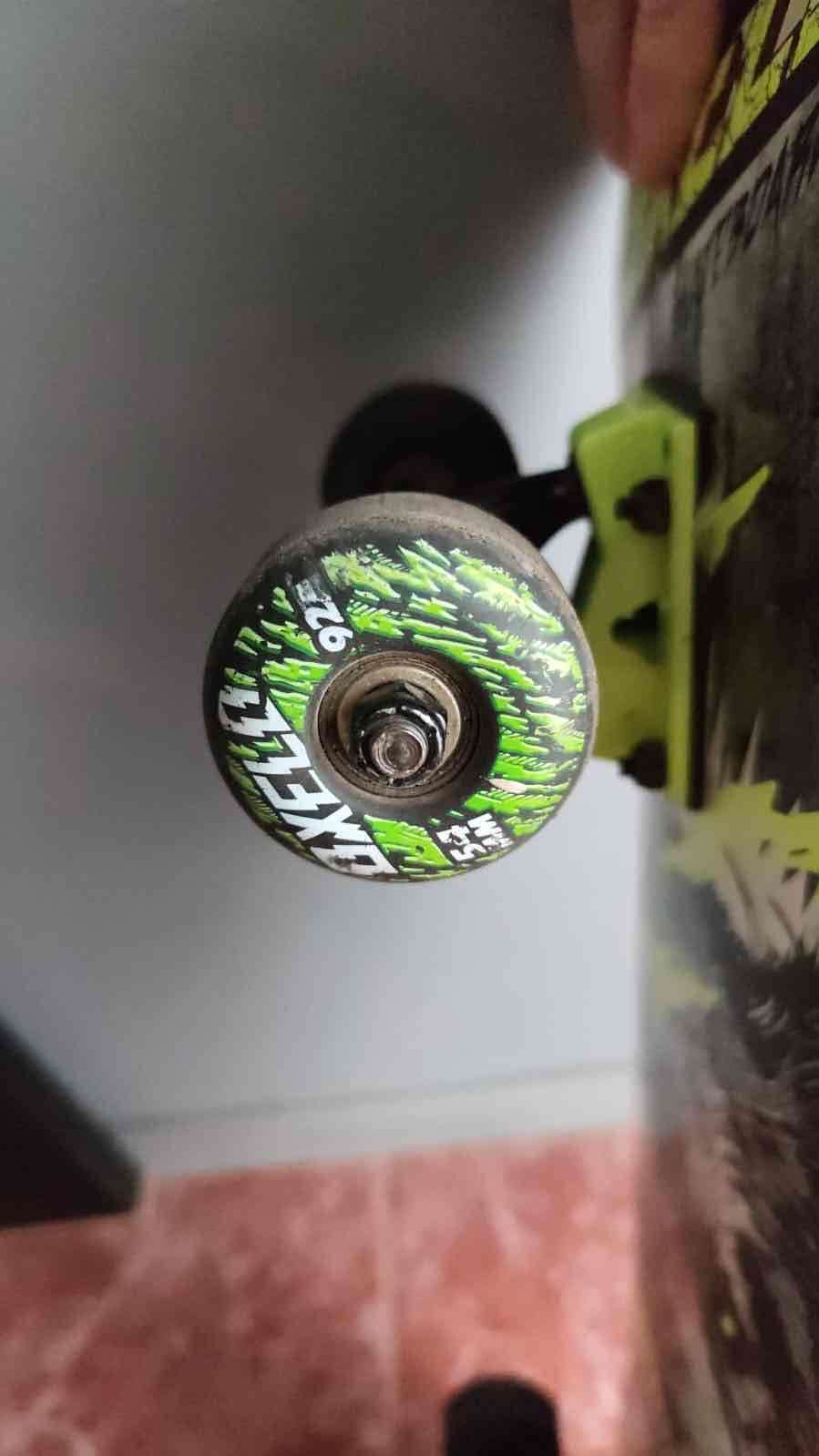 Skateboard Oxelo con diseño lobo - miniatura 2