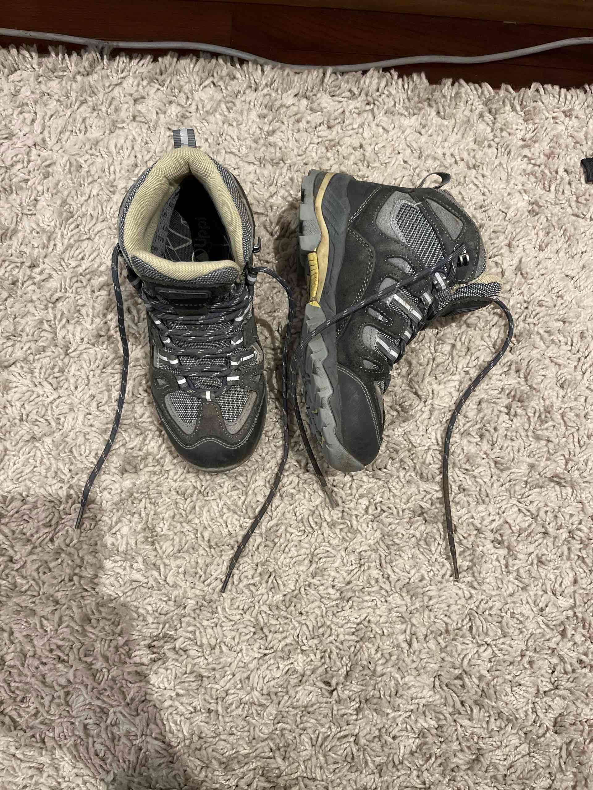 Botas de senderismo gris oscuro - miniatura 2