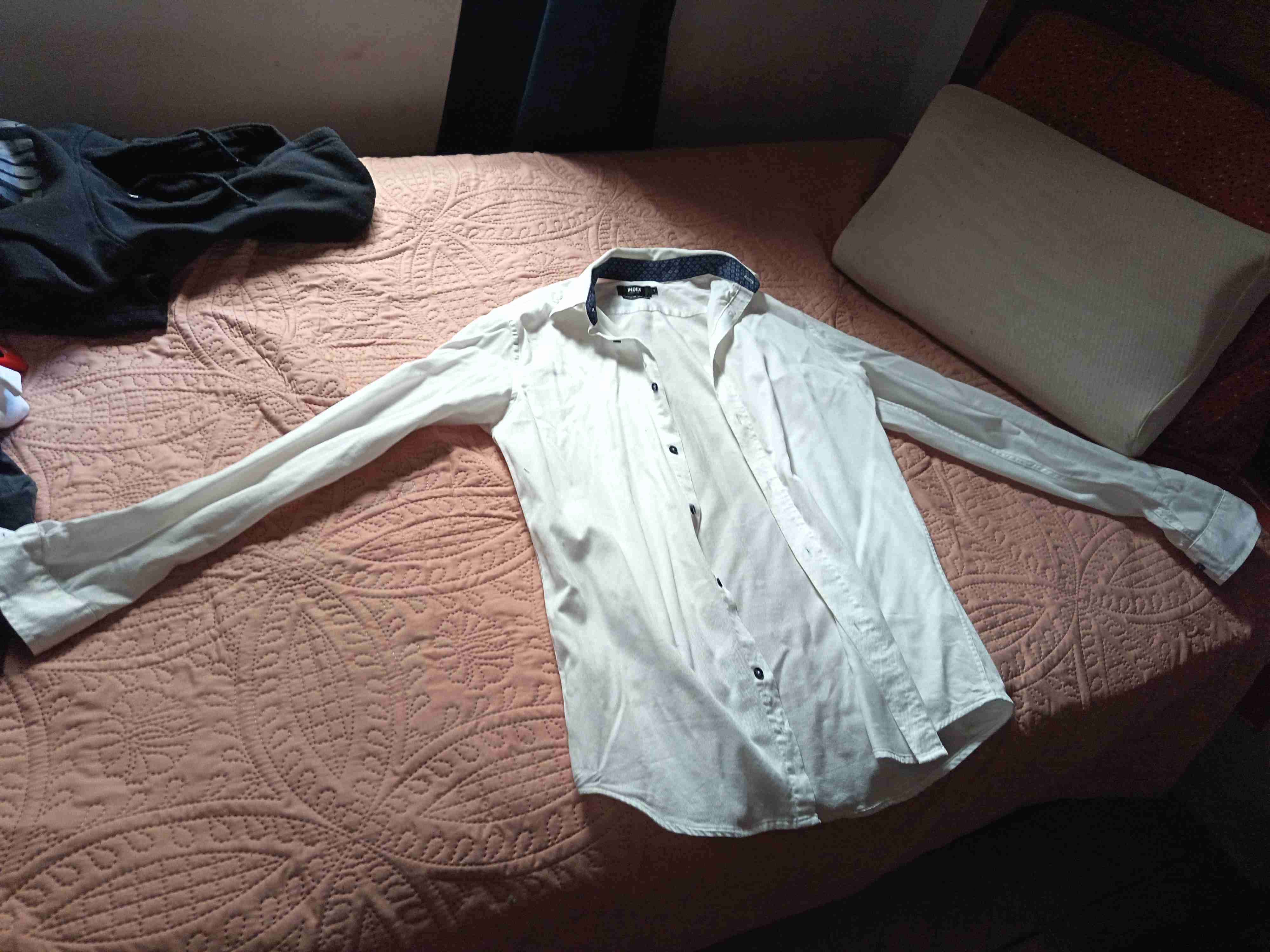 Camisa blanca de vestir