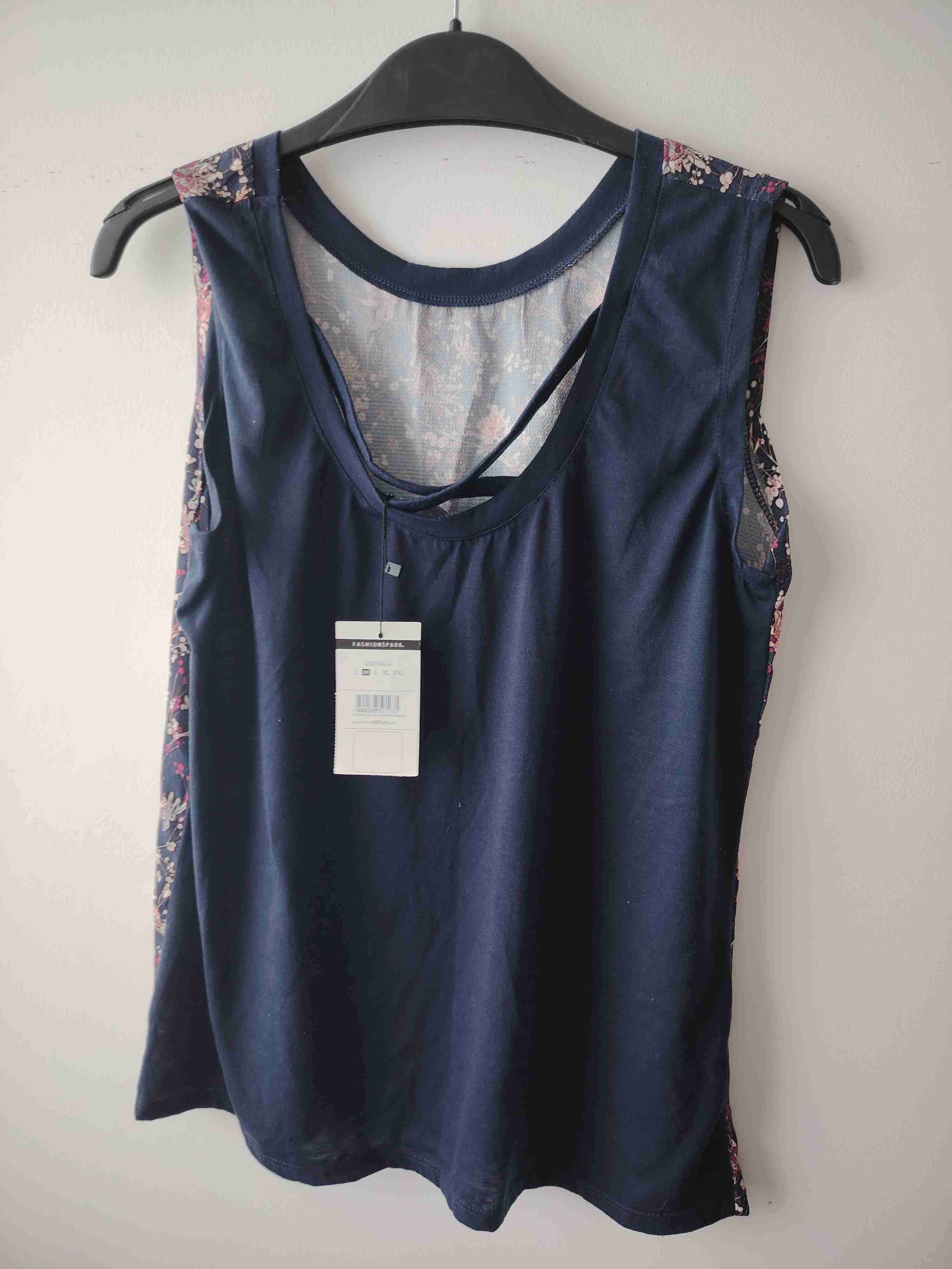 Blusa Fashionspark sin mangas floral - miniatura 4