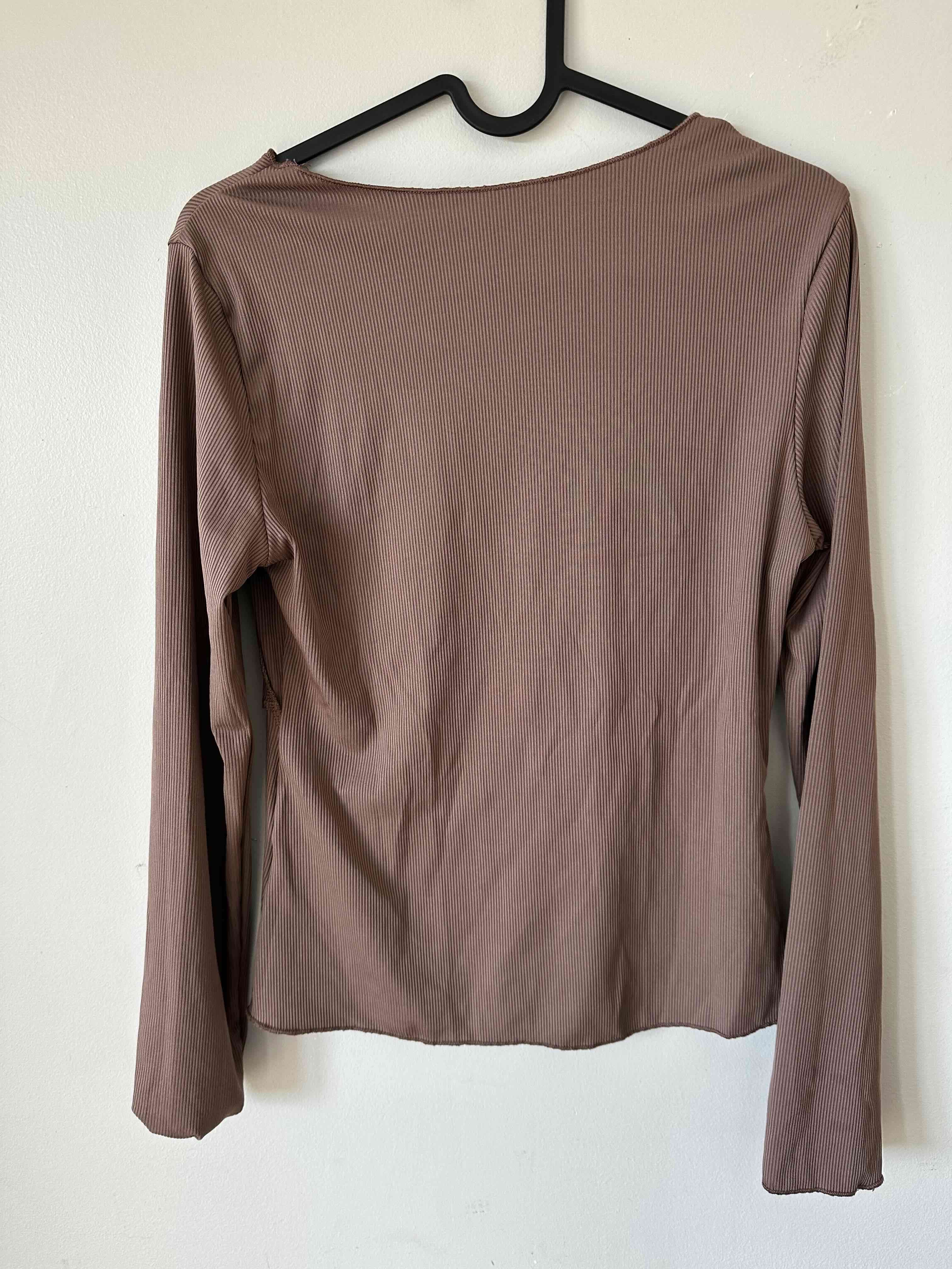 Blusa manga larga café - miniatura 2