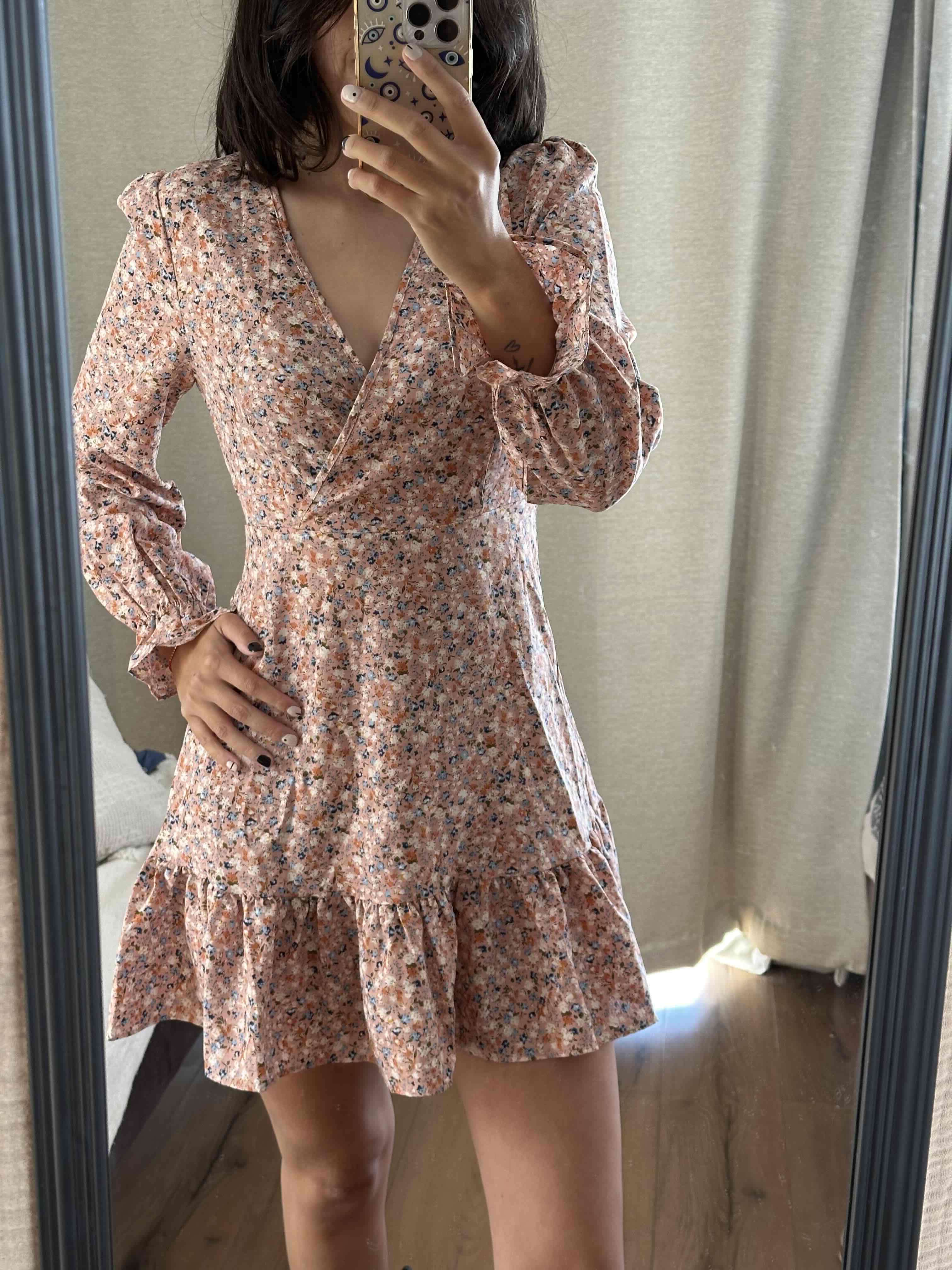 Vestido floral manga larga