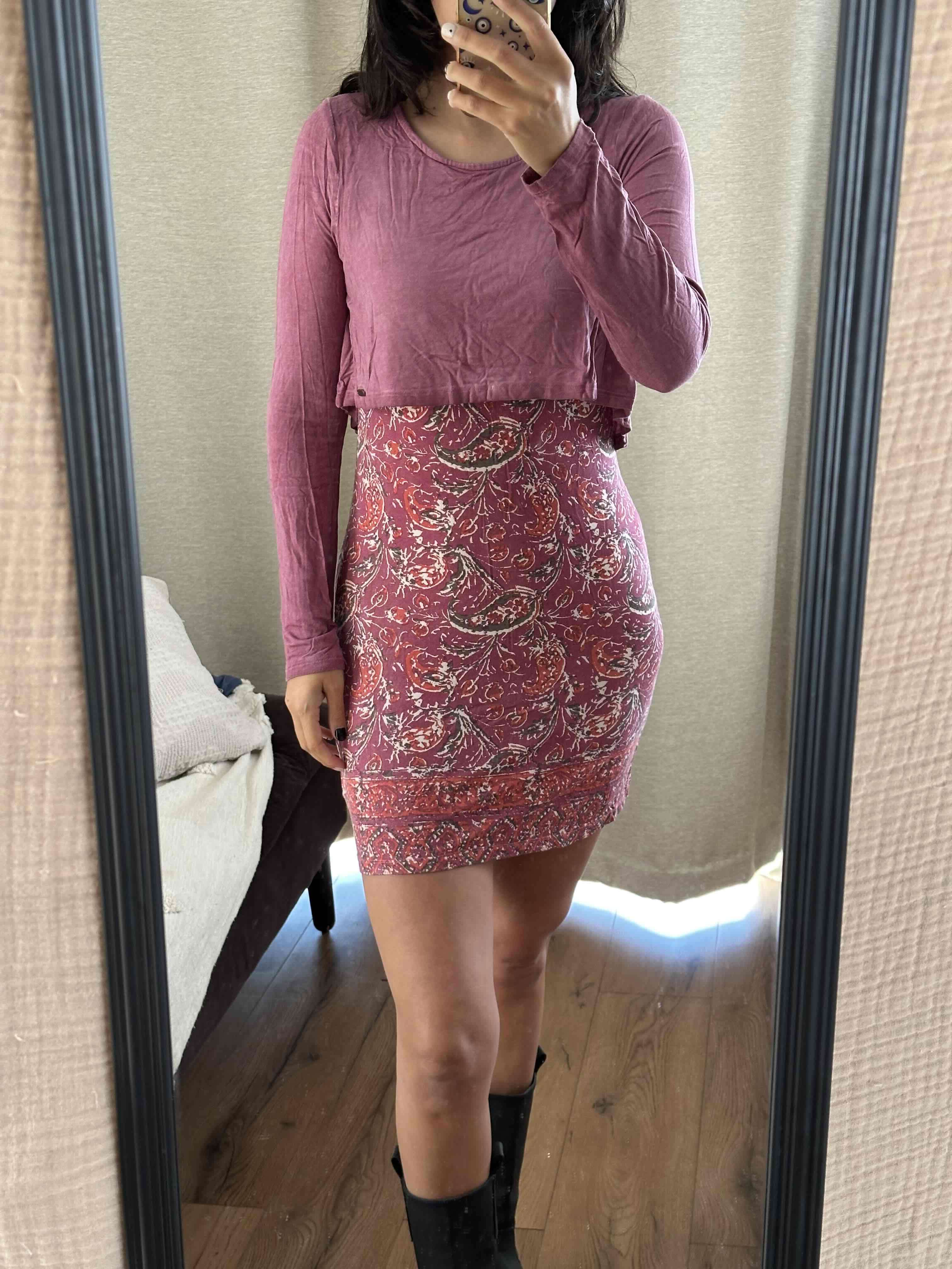 Vestido estampado con manga larga