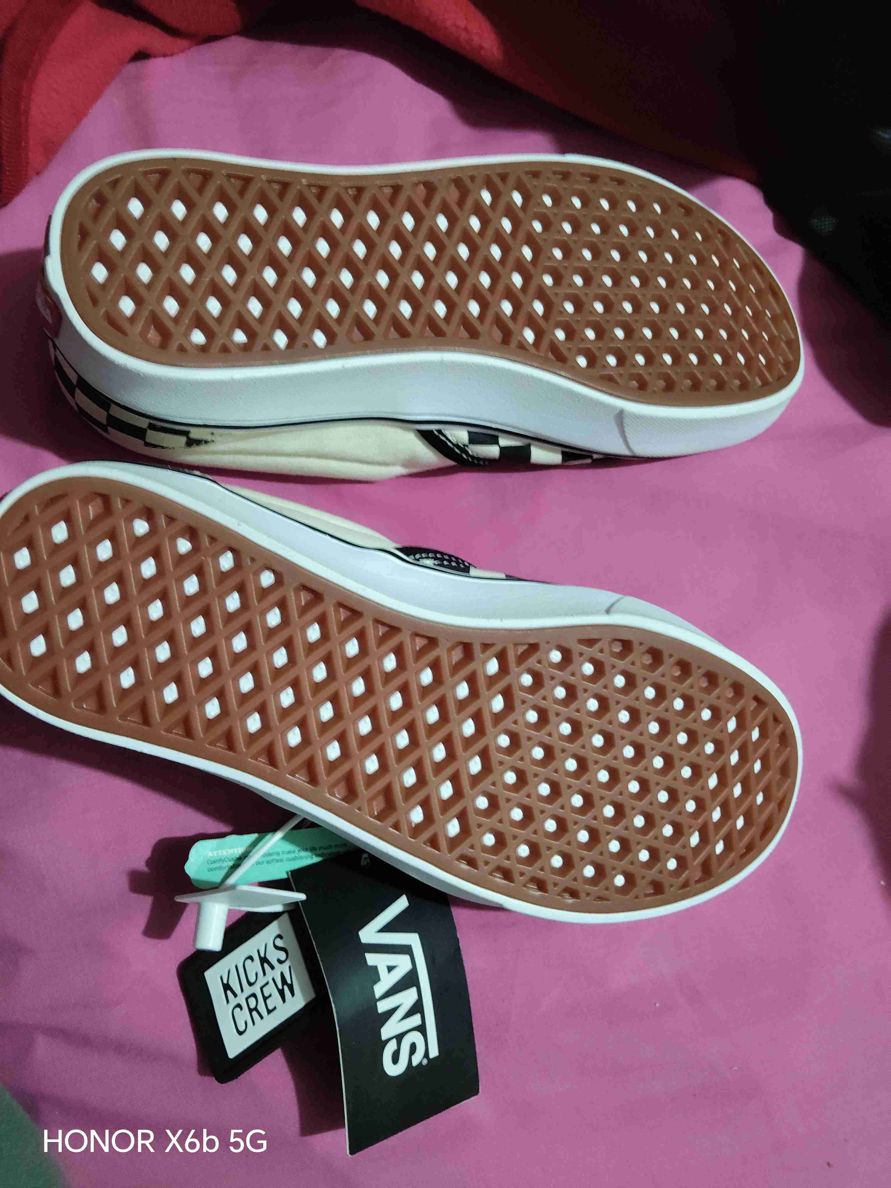 Zapatillas Vans damero blanco y negro - miniatura 3