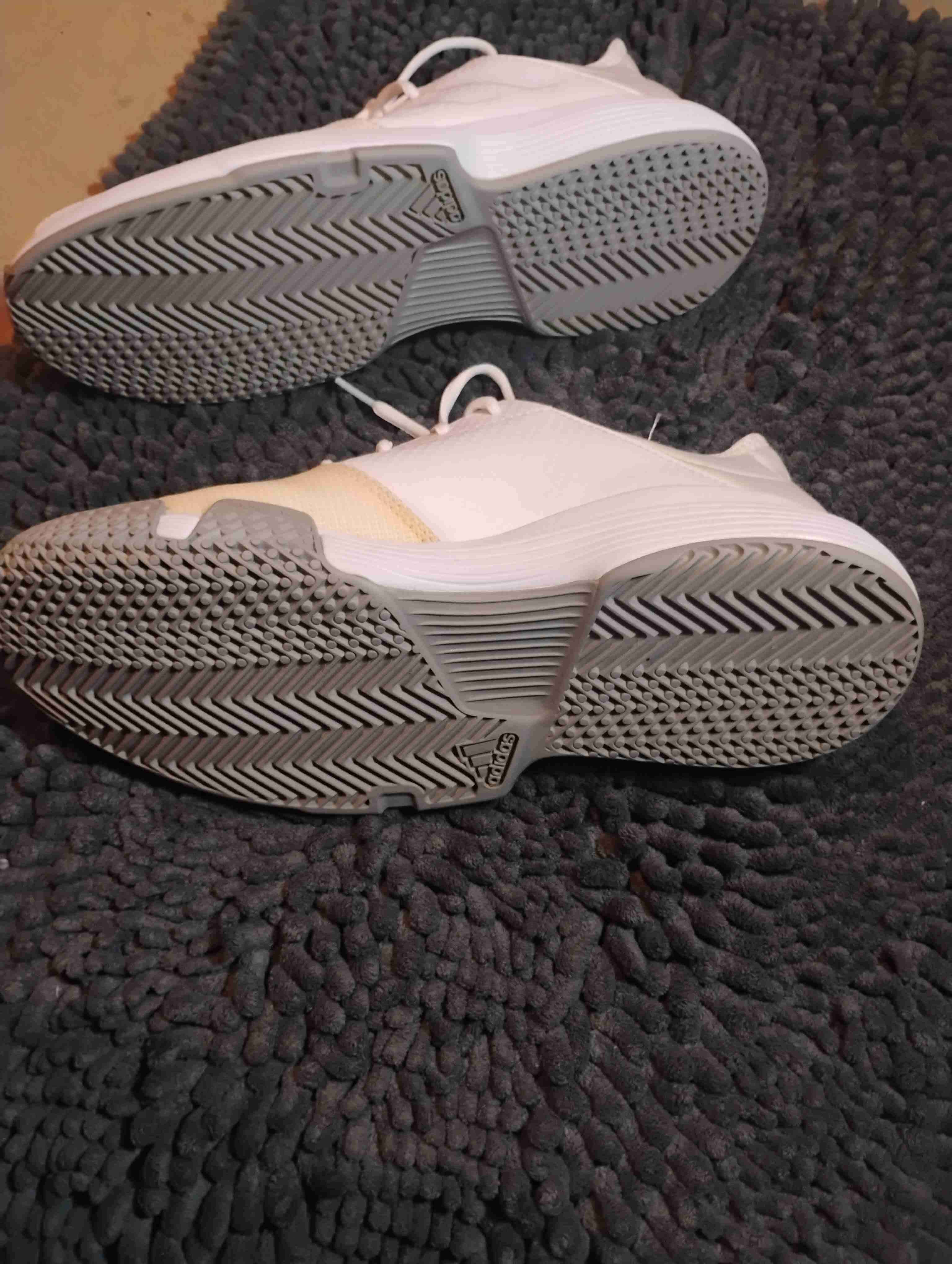 Zapatillas blancas Adidas deportivas - miniatura 3