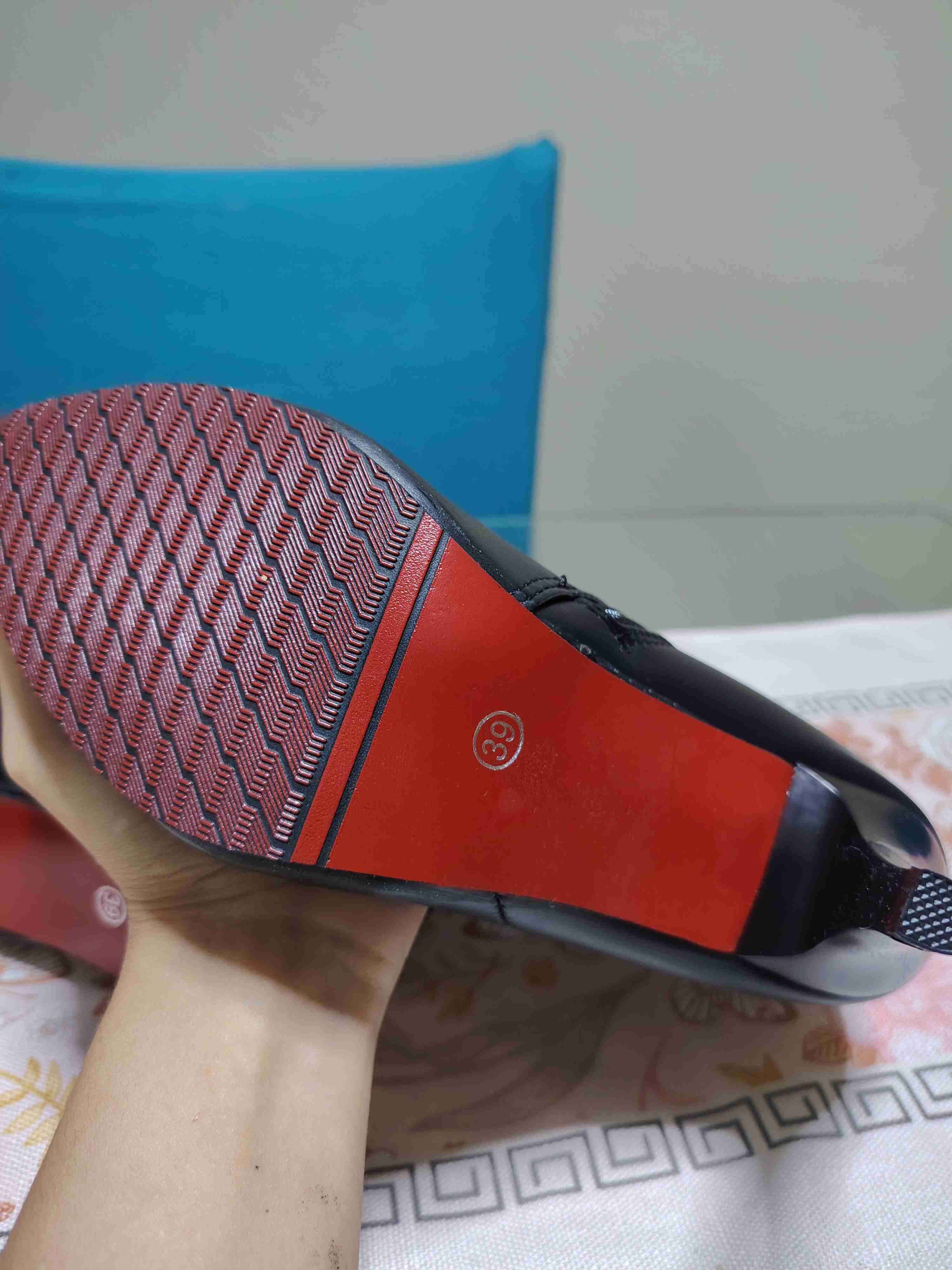 Botines negros con tacón alto - miniatura 5