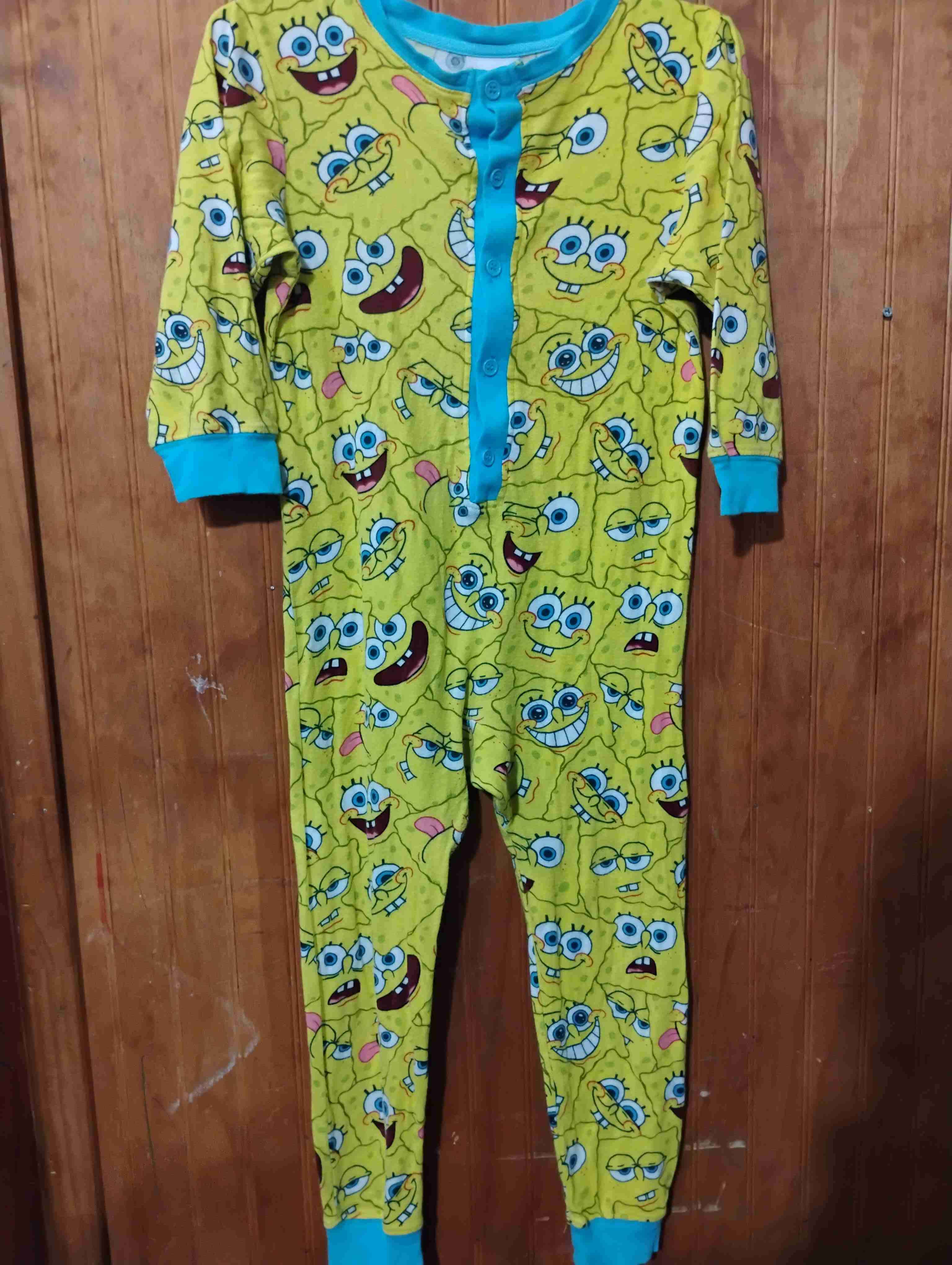 Pijama infantil Bob Esponja amarillo