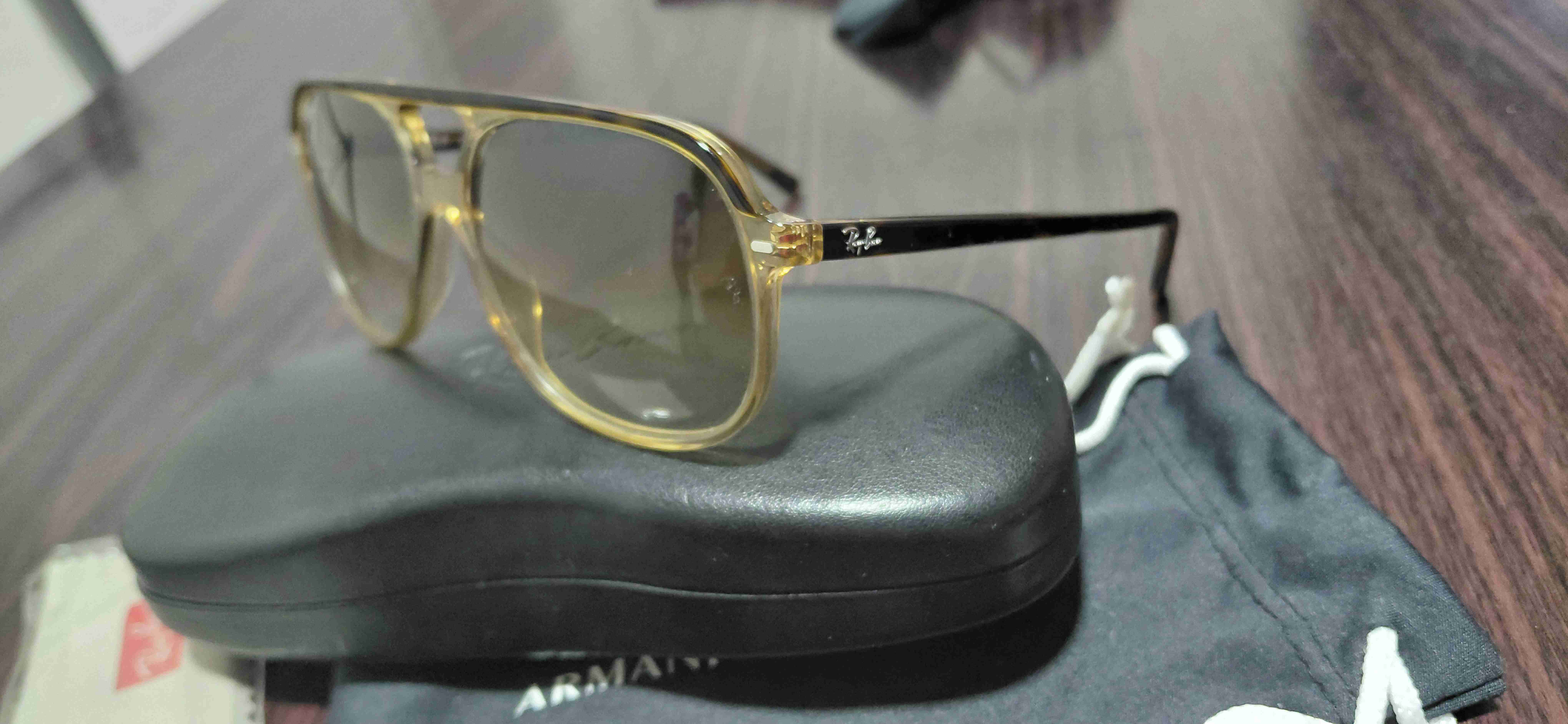 Lentes de sol Ray-Ban dorados - miniatura 2