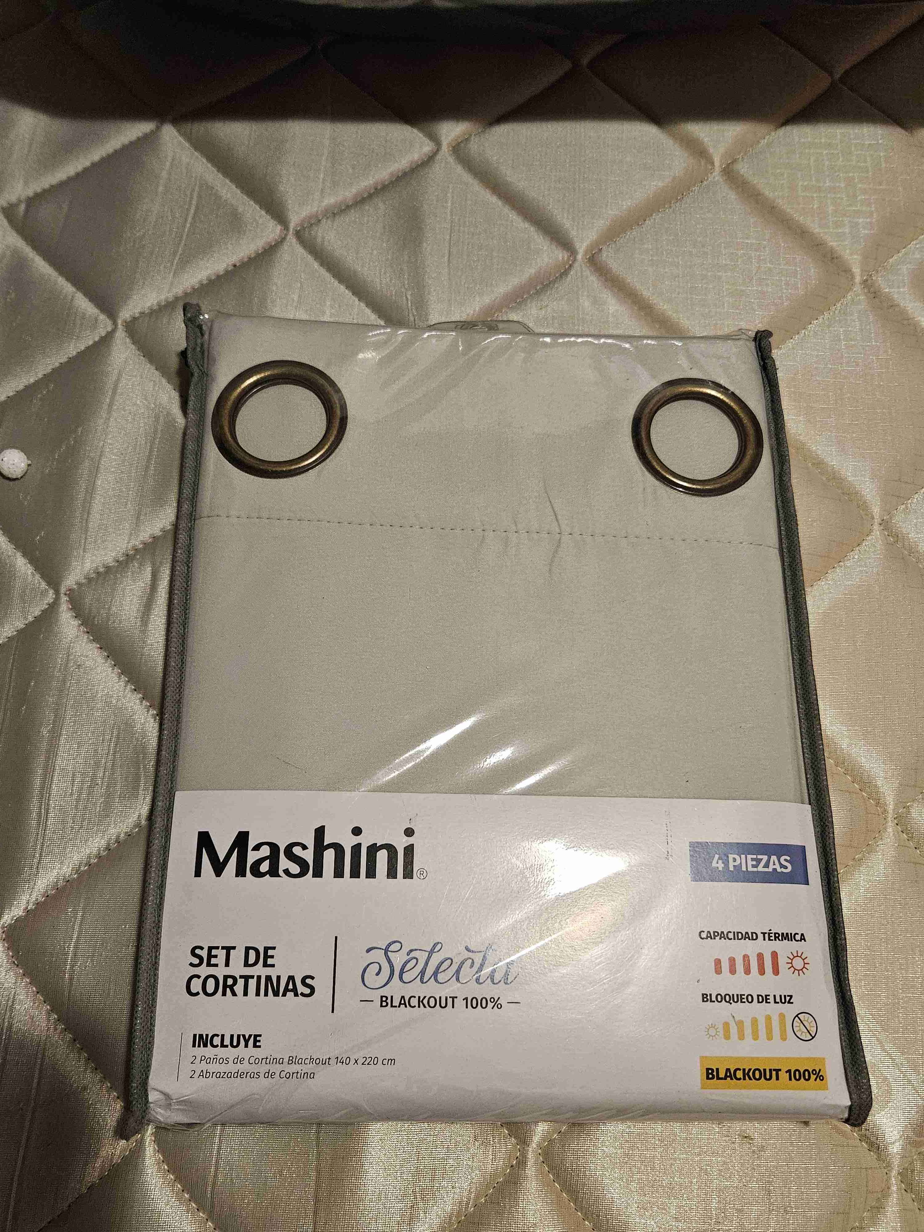 Set de cortinas blackout Mashini