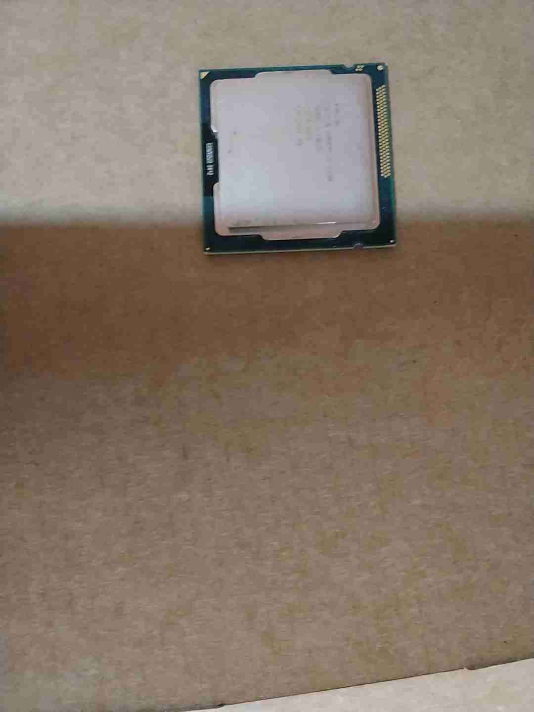 Procesador Intel core i3-2100 3.10GNZ usado