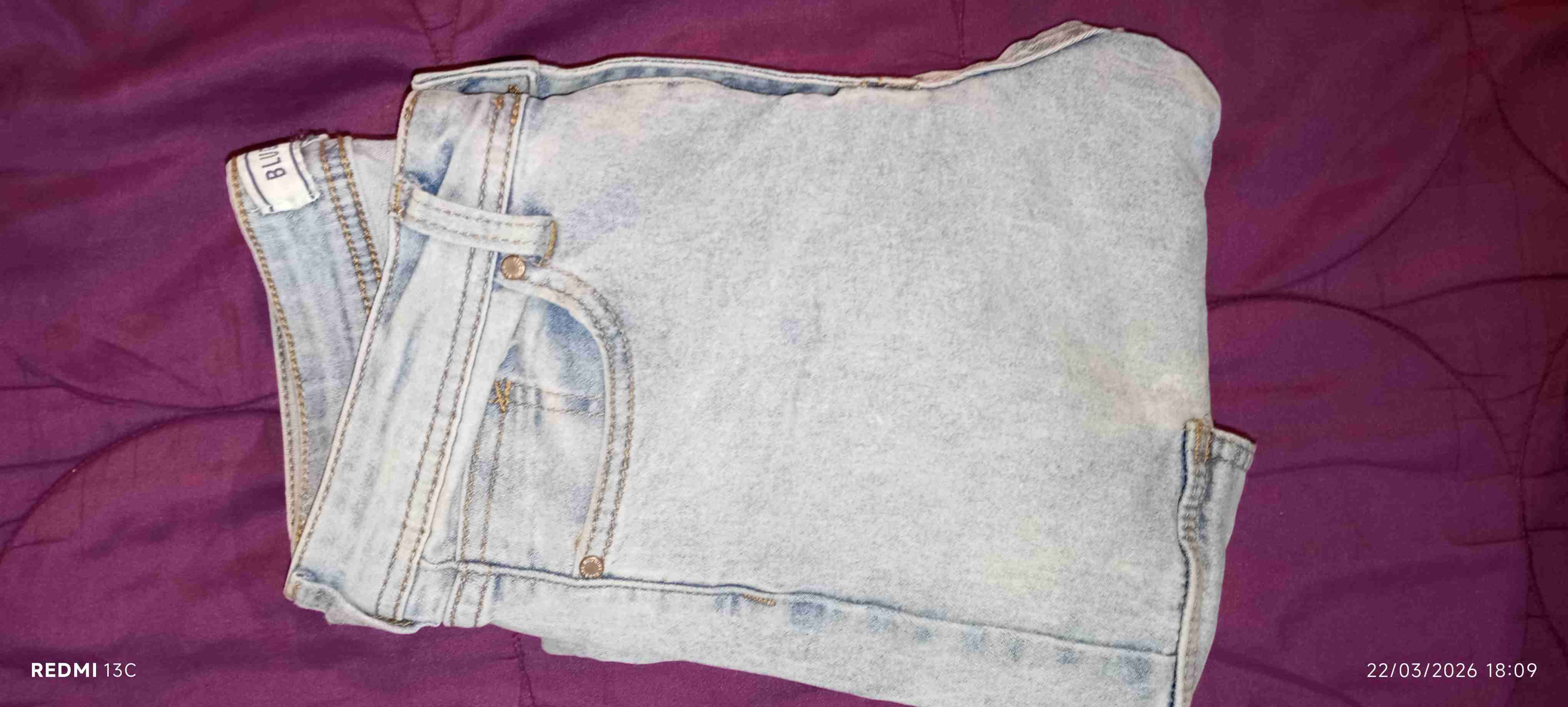 Jeans celeste ajustado mujer - miniatura 2