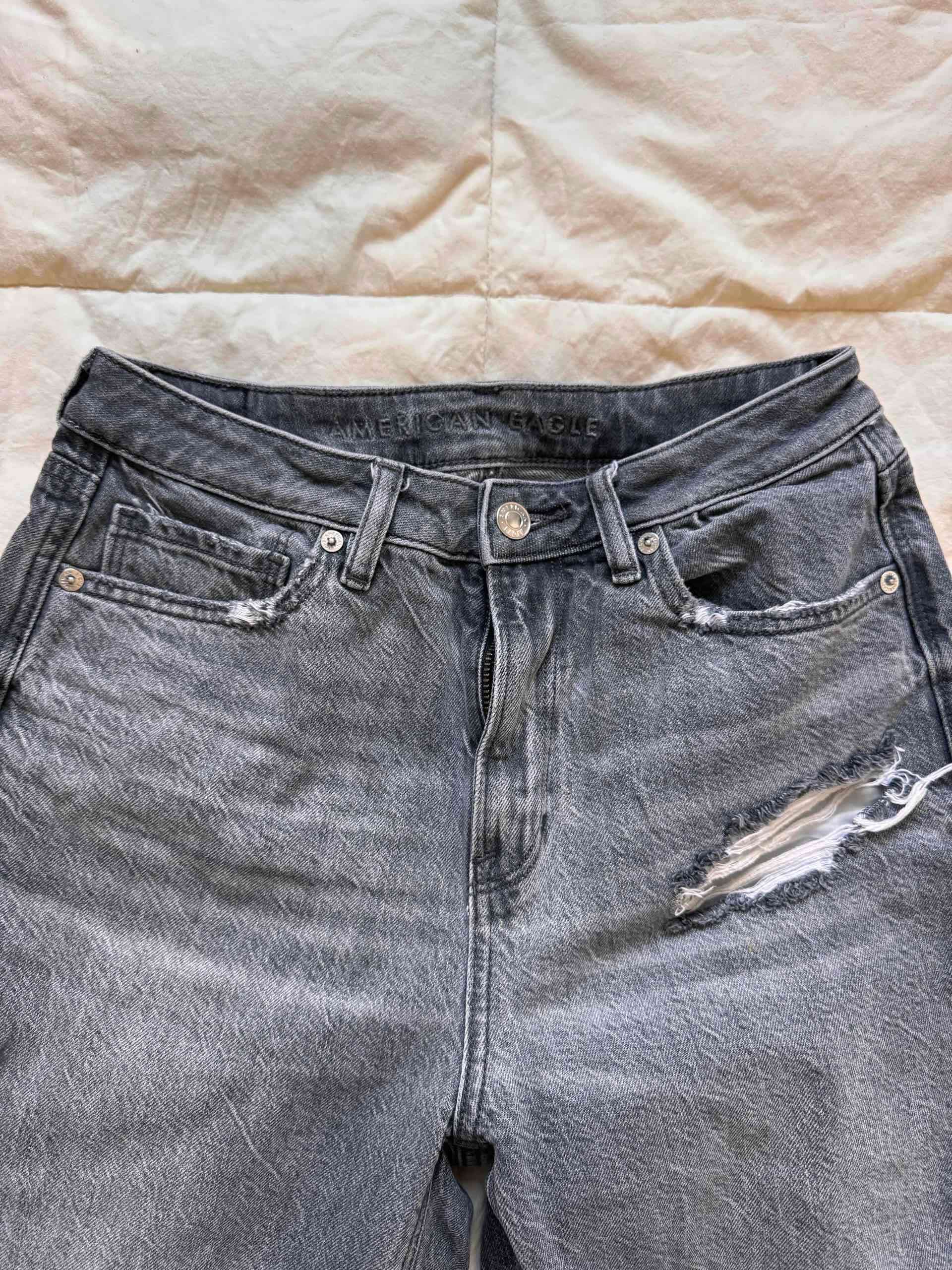 Jeans gris rasgados - miniatura 4