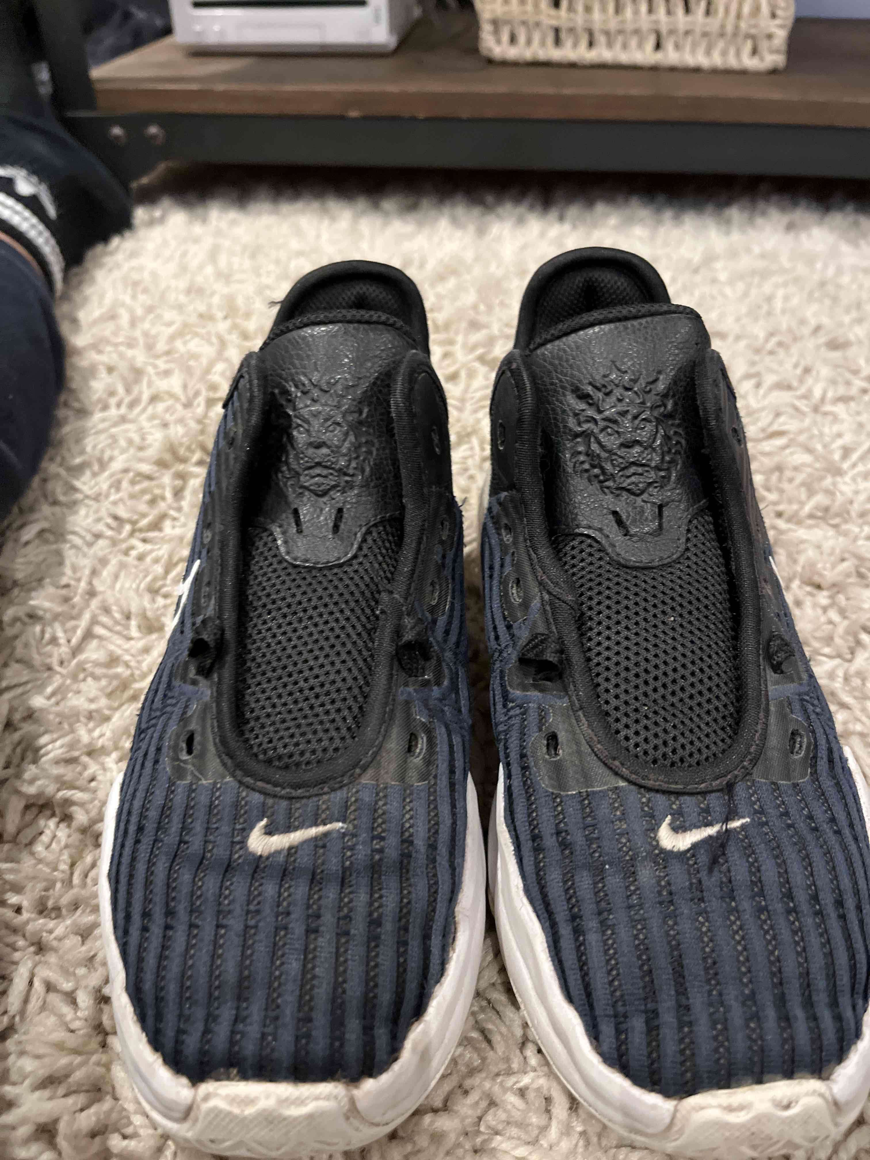 (TALLA 33,5!!)Zapatillas negras Nike deportivas