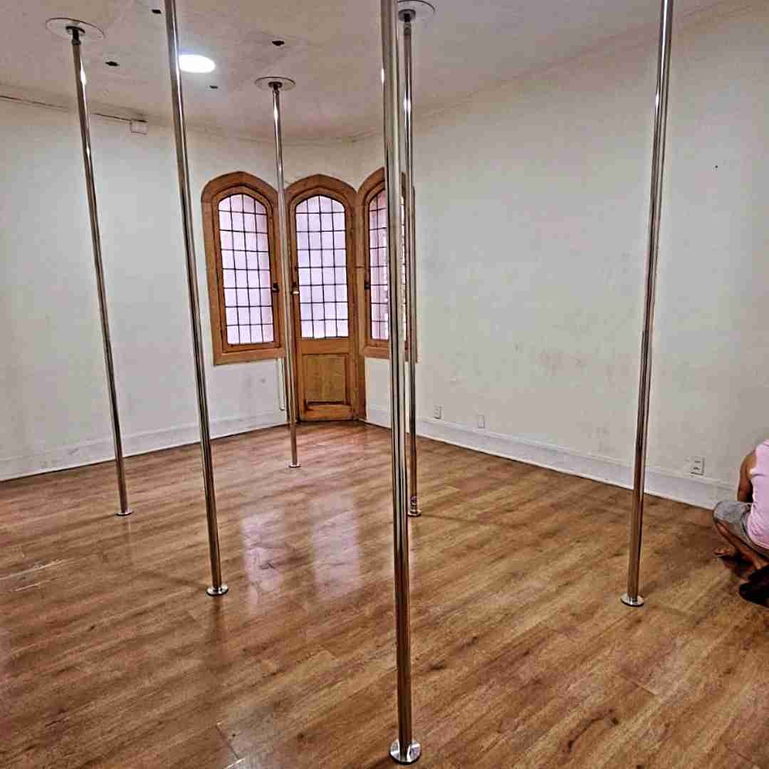 barras de pole dance profesional - miniatura 3