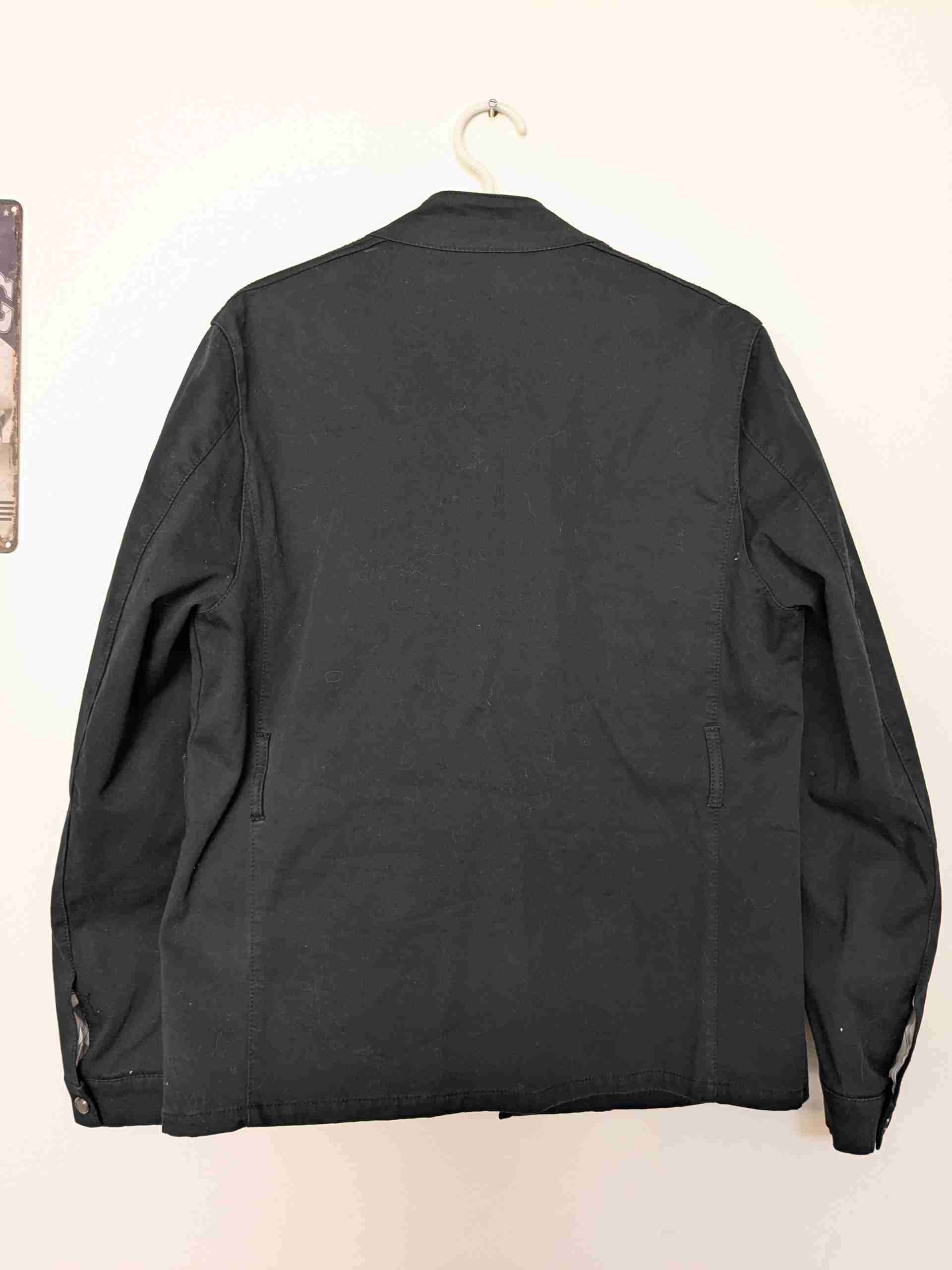 Chaqueta negra con bolsillos MEN ZARA - miniatura 3