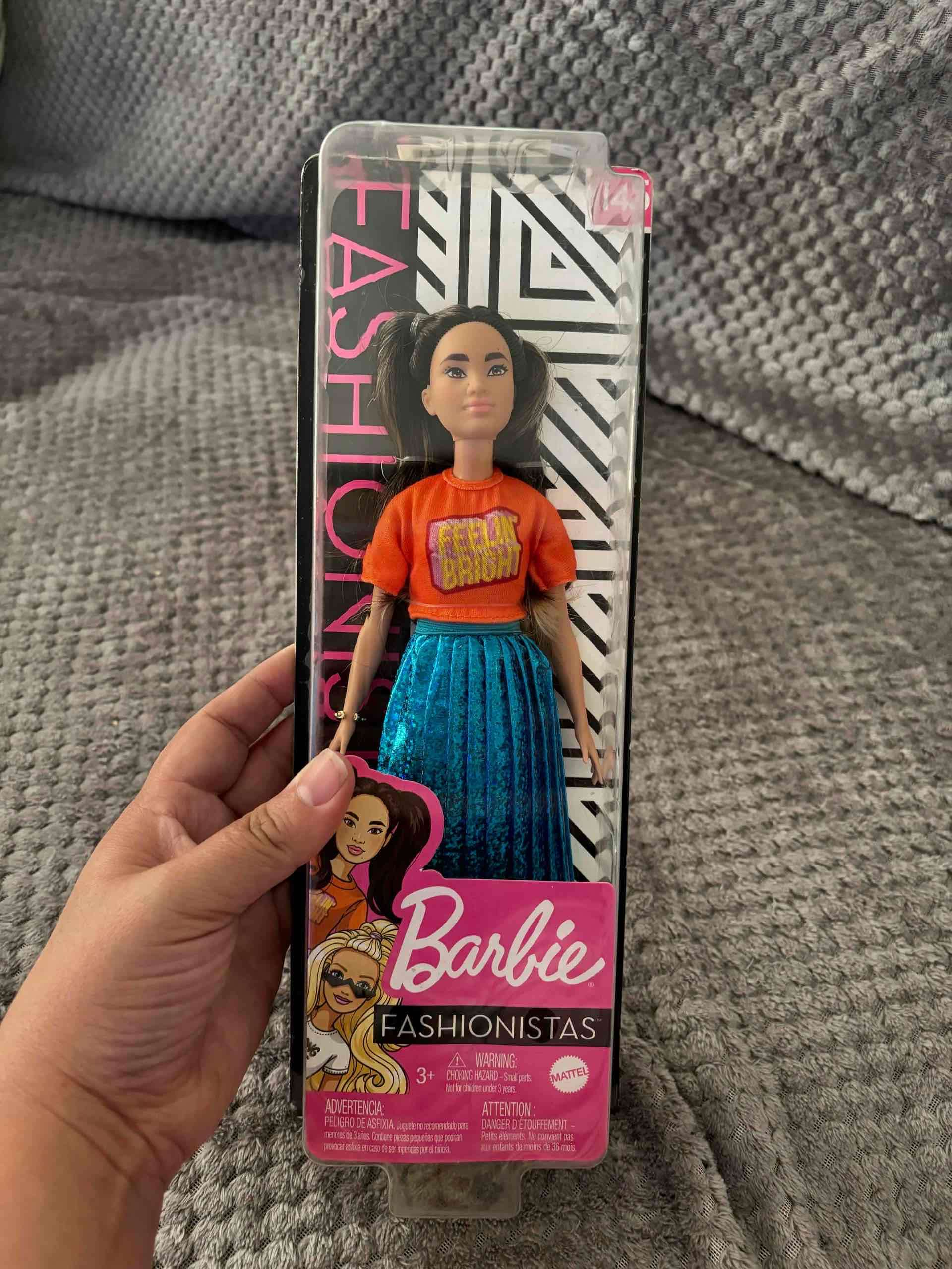 Muñeca Fashionista #145 - miniatura 2