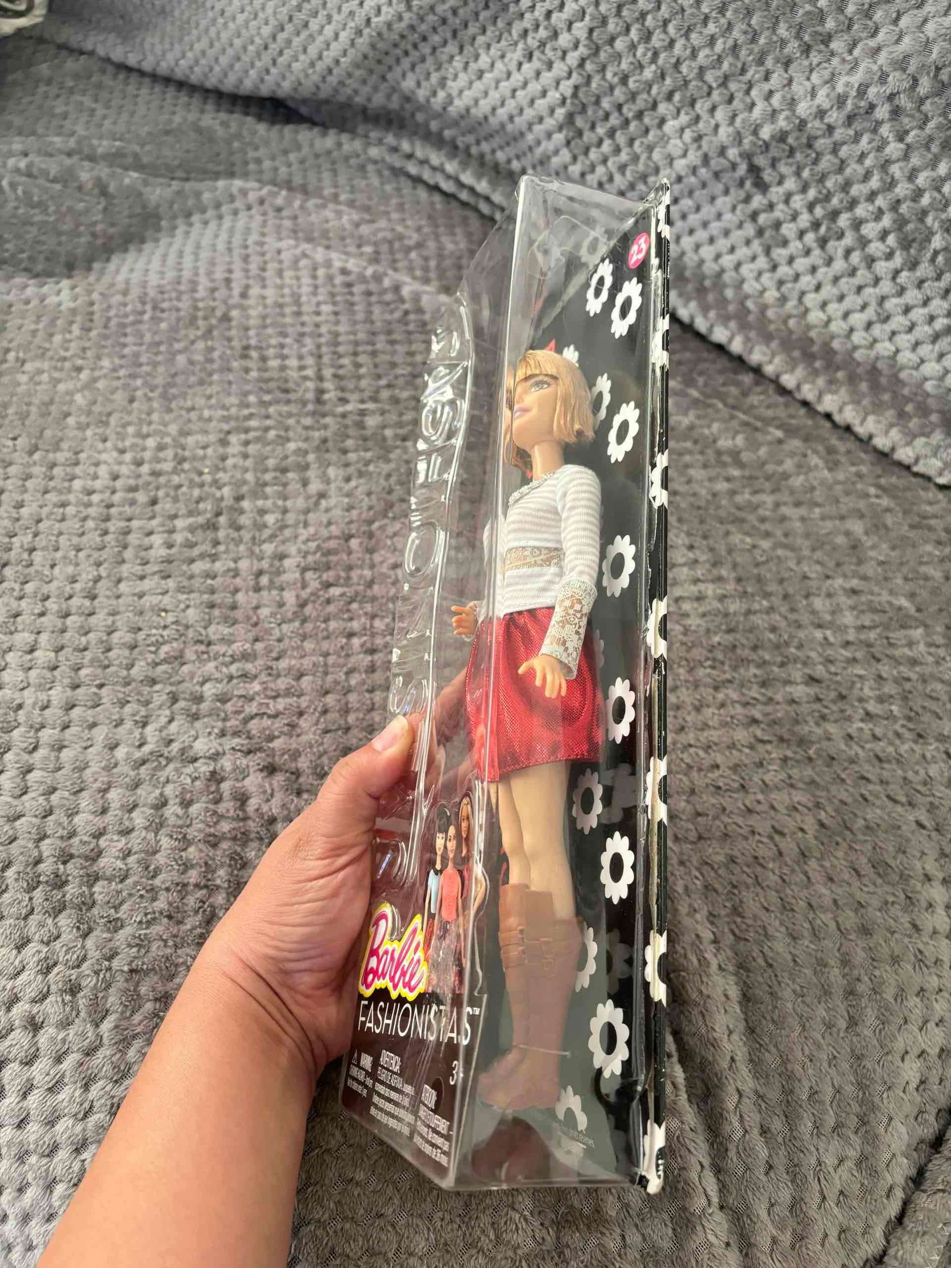 Barbie Fashionista #23 - miniatura 5