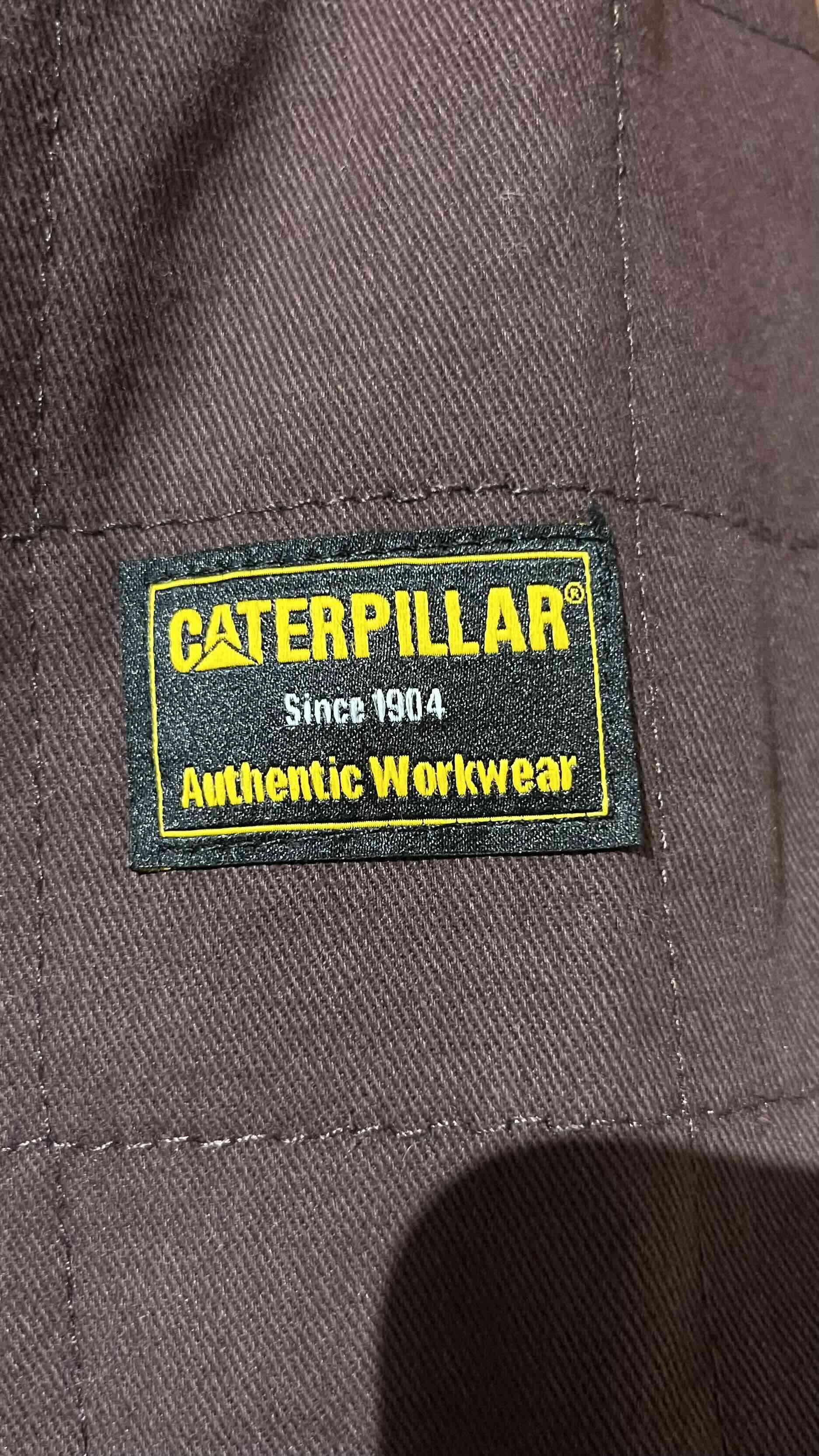 Chaqueta acolchada Caterpillar burdeo - miniatura 2