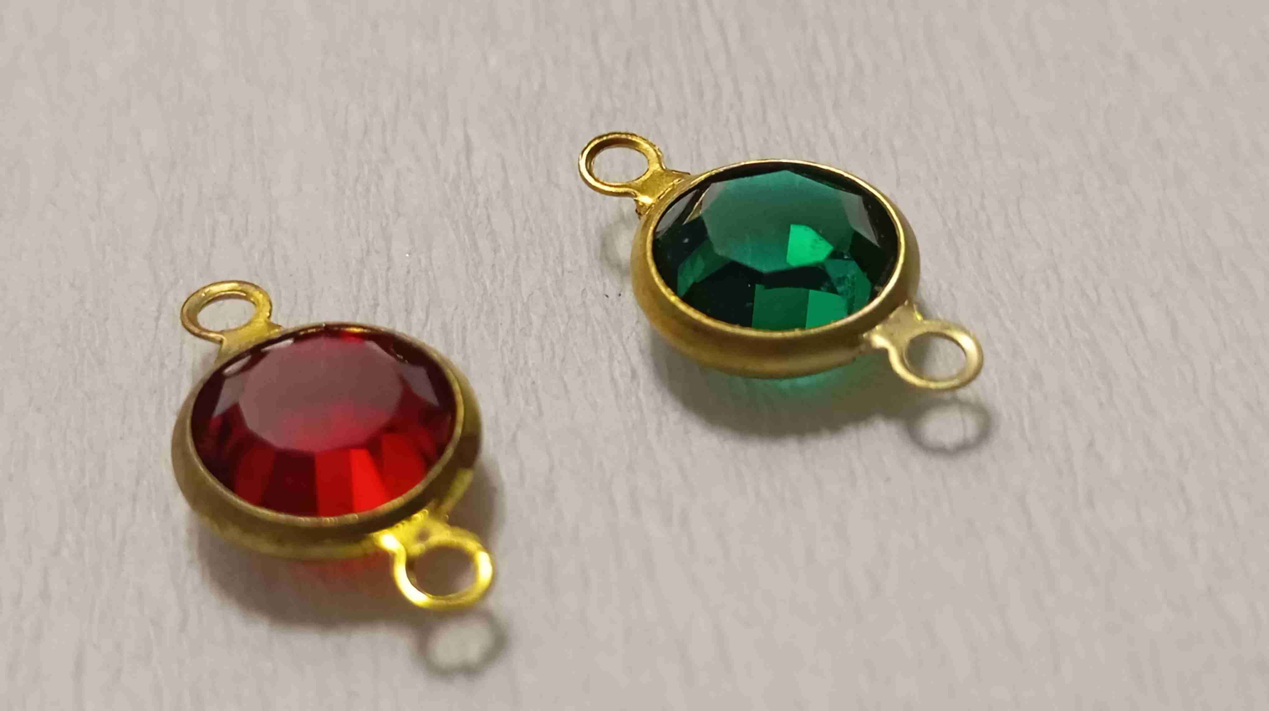 Conectores dorados con cristales - miniatura 2