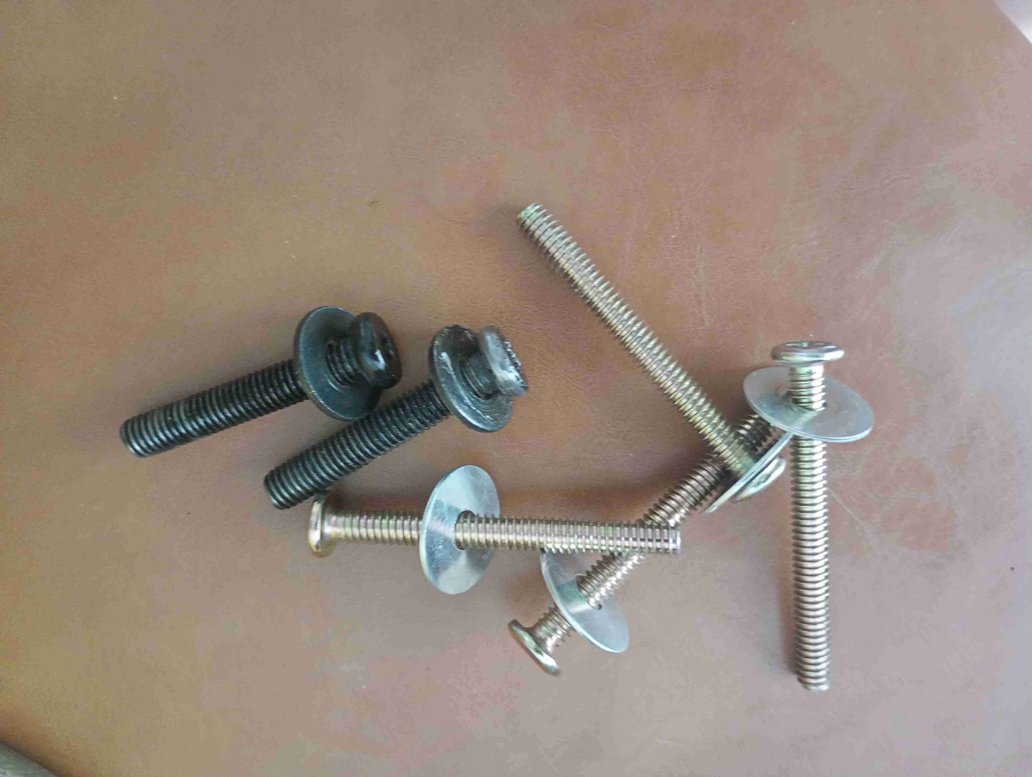 Respaldo de cama tapizado - miniatura 4