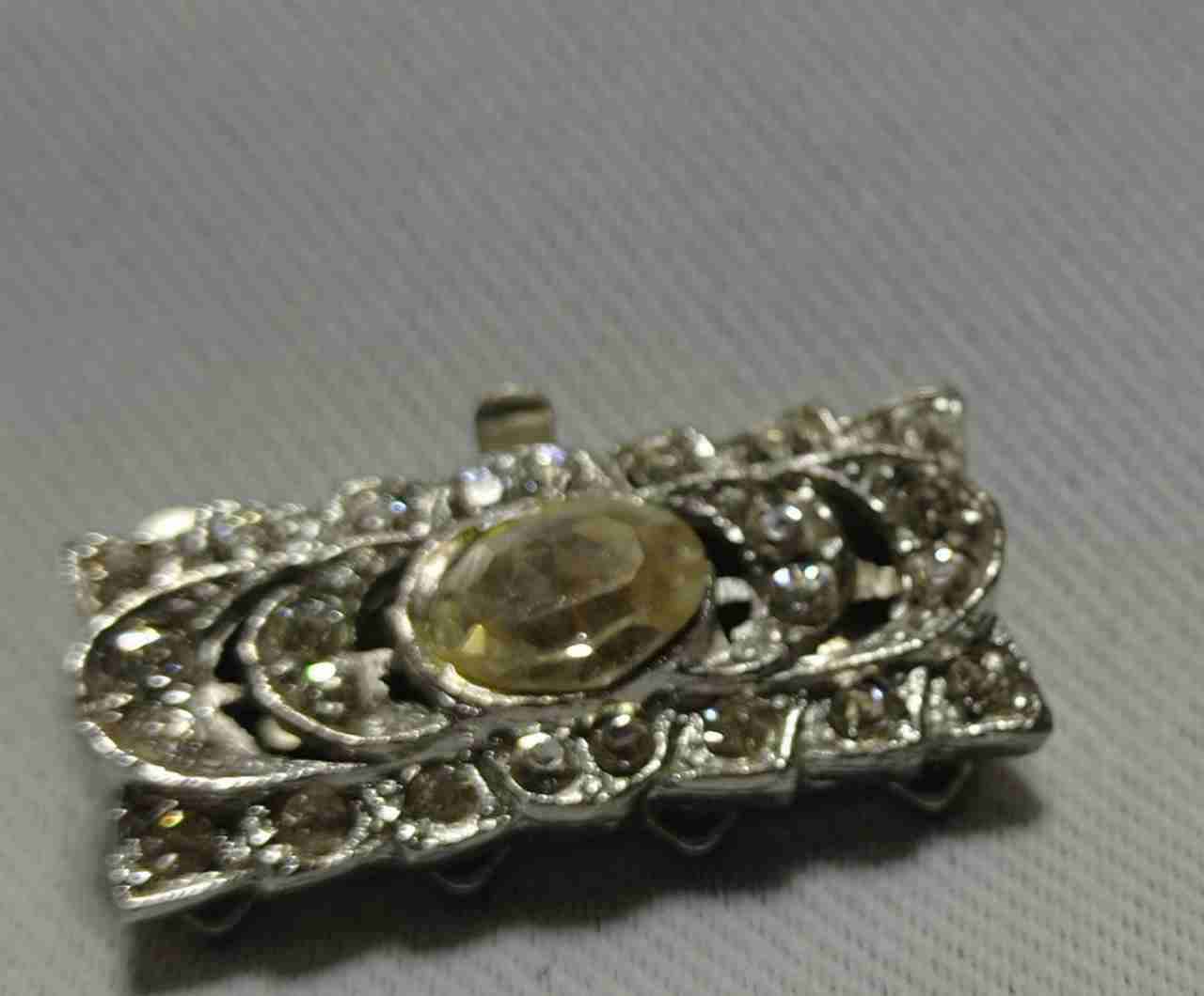 Broche vintage con piedras brillantes - miniatura 3